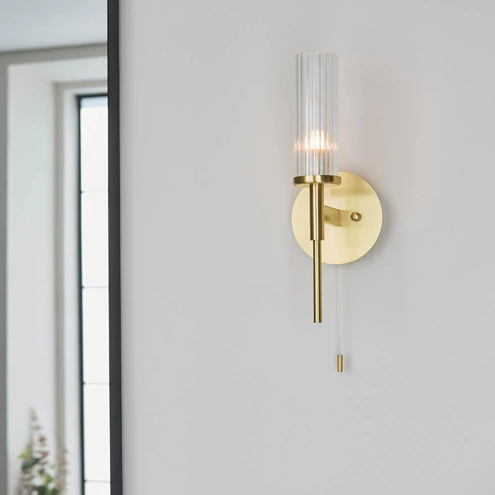 Dibella 1Lt Bathroom Wall Light IP44 - Satin Brass - Image 2