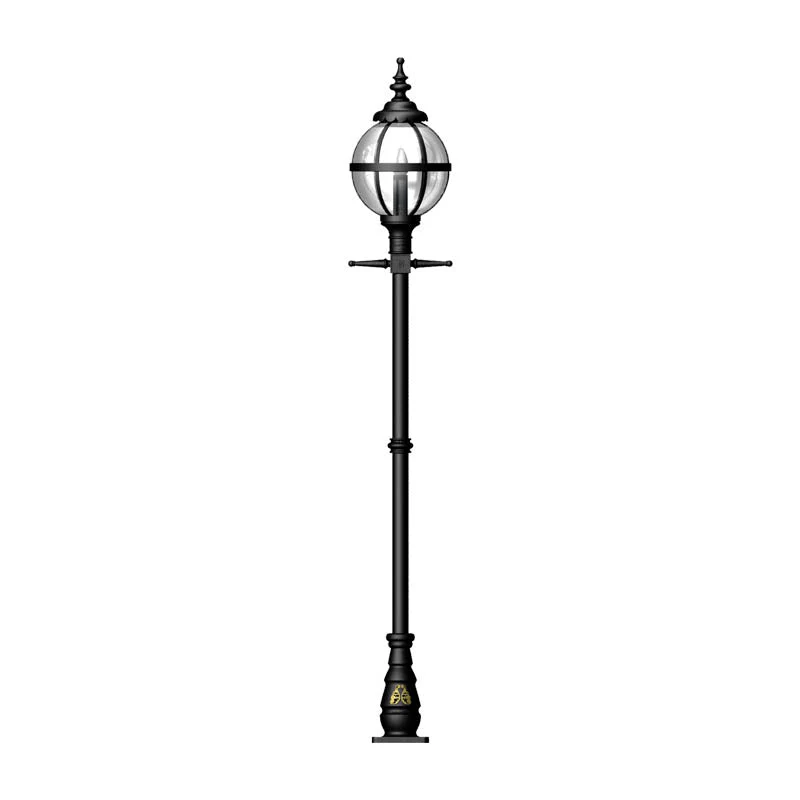Doncaster 1Lt Cast Iron Lamp Post - Small/Large - Image 24