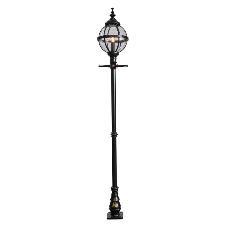Doncaster 1Lt Cast Iron Lamp Post - Small/Large - Image 29
