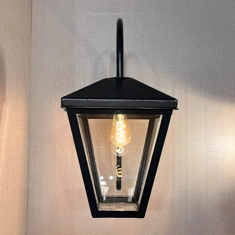 Dromone Outdoor Wall Light - Cast Iron - Image 9