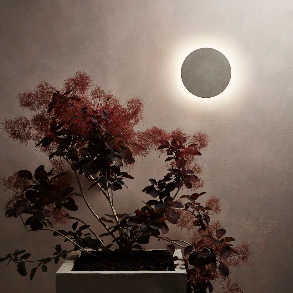 Eclipse RoundMatt Concrete/Plaster- Finish Wall Light - Image 2
