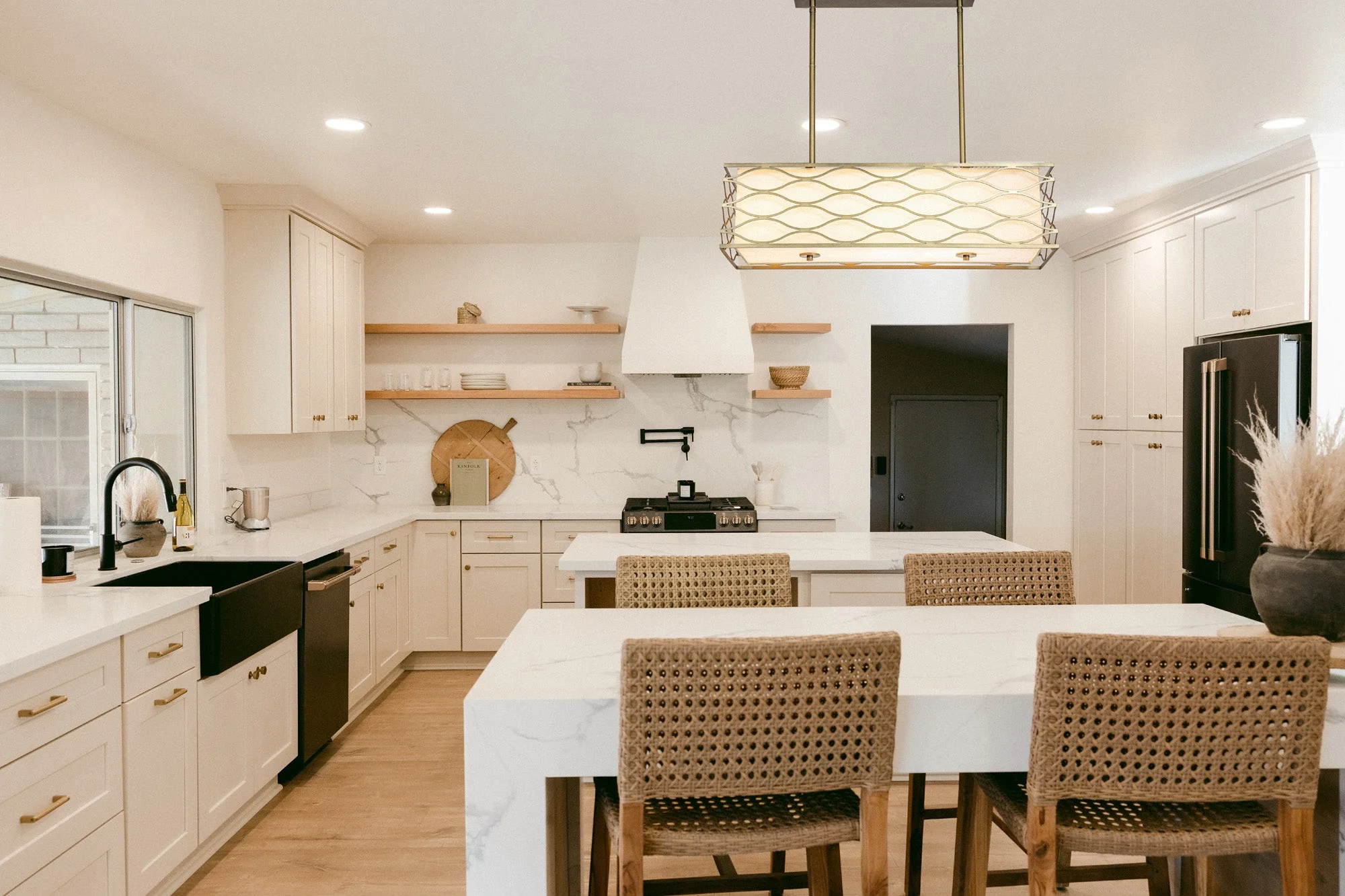 Edgerton Rectangle Kitchen Table/Island Light, 5 Light - Aged Gold & Cream Fabric Shade - Image 4