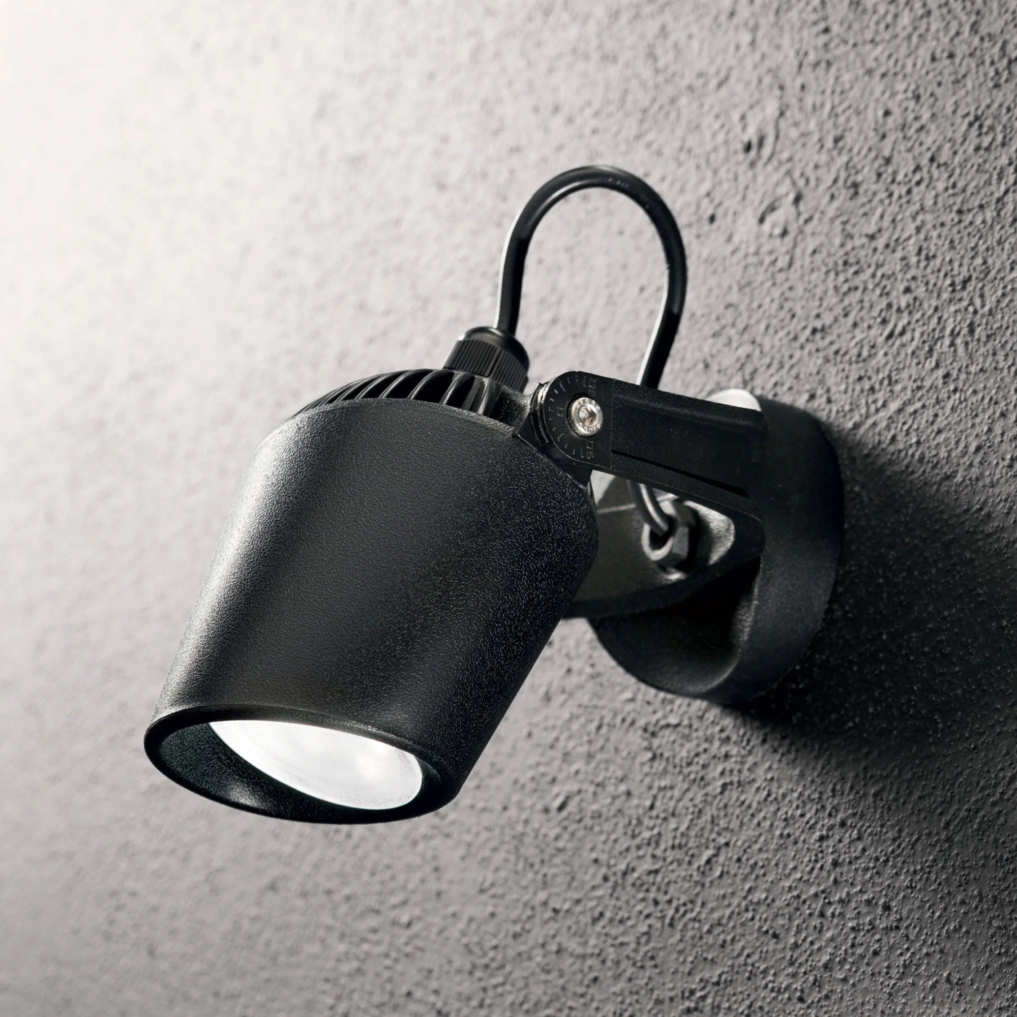 Elio Outdoor Spotlights- Black/ White Finishes - Image 6