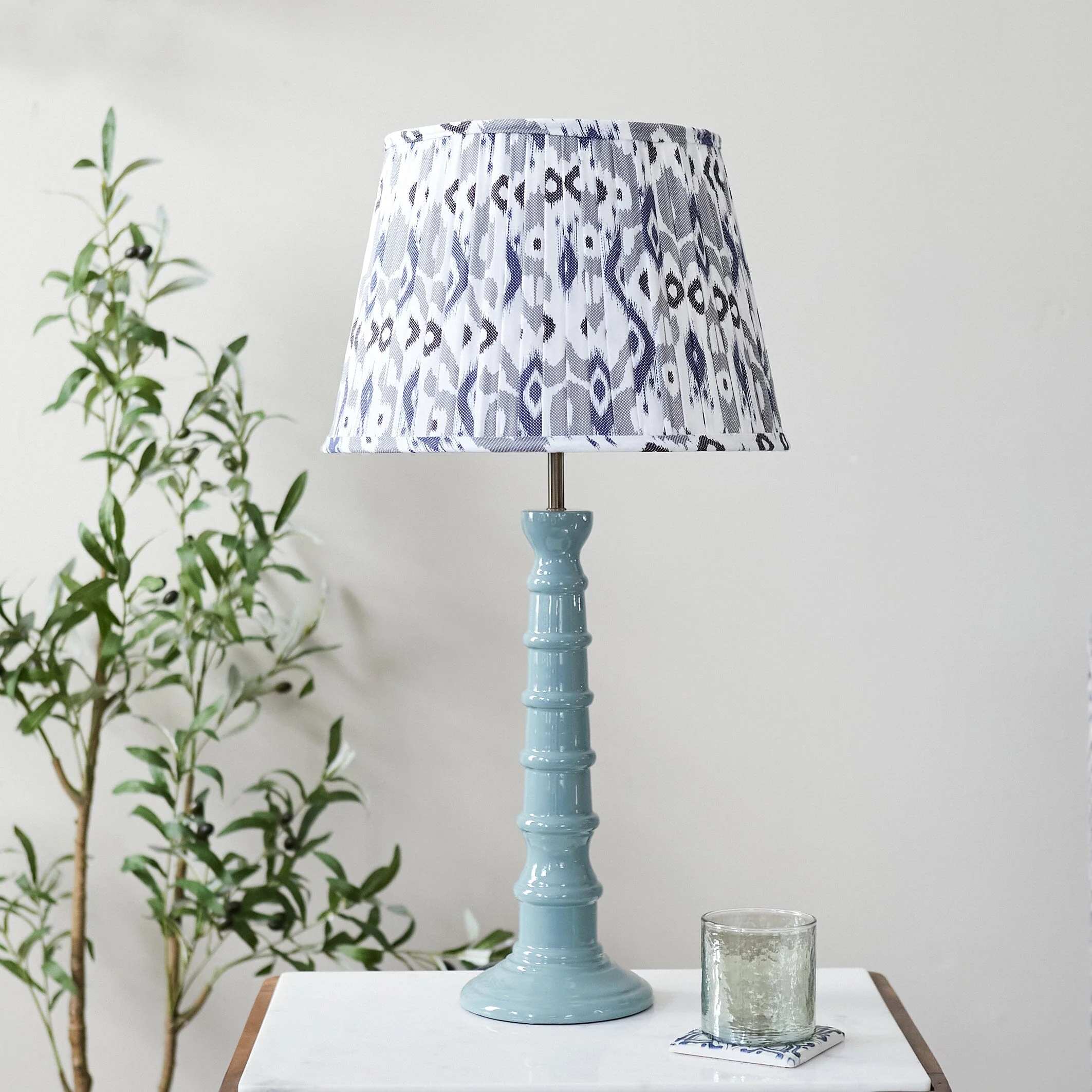 Rue Enamel Table Lamp- Blue/ Burgundy Base w Shades Finishes - Image 11