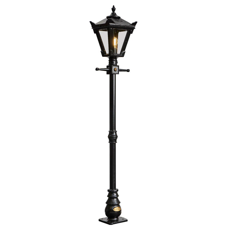 Enfield 1.4m Lamp Post - Cast Iron - Image 3