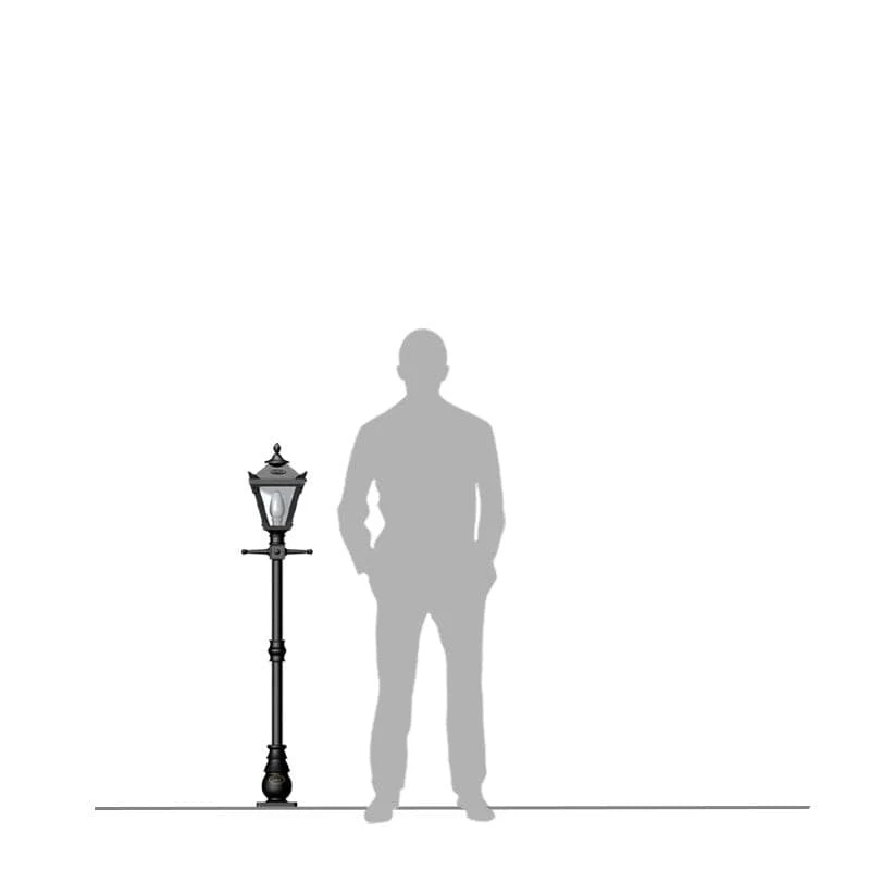 Enfield 1.4m Lamp Post - Cast Iron - Image 5