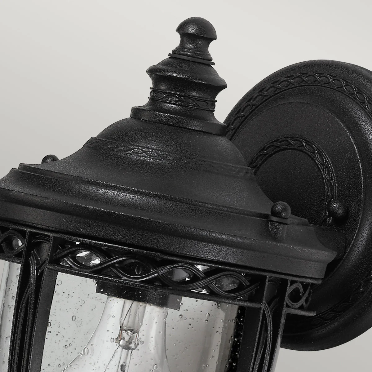 English Bridle Small/Medium/Large Wall Lantern - Black/British Bronze Finish - Image 2