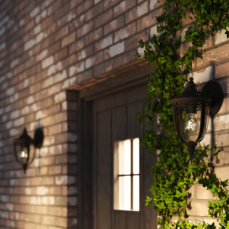 English Bridle Small/Medium/Large Wall Lantern - Black/British Bronze Finish - Image 5