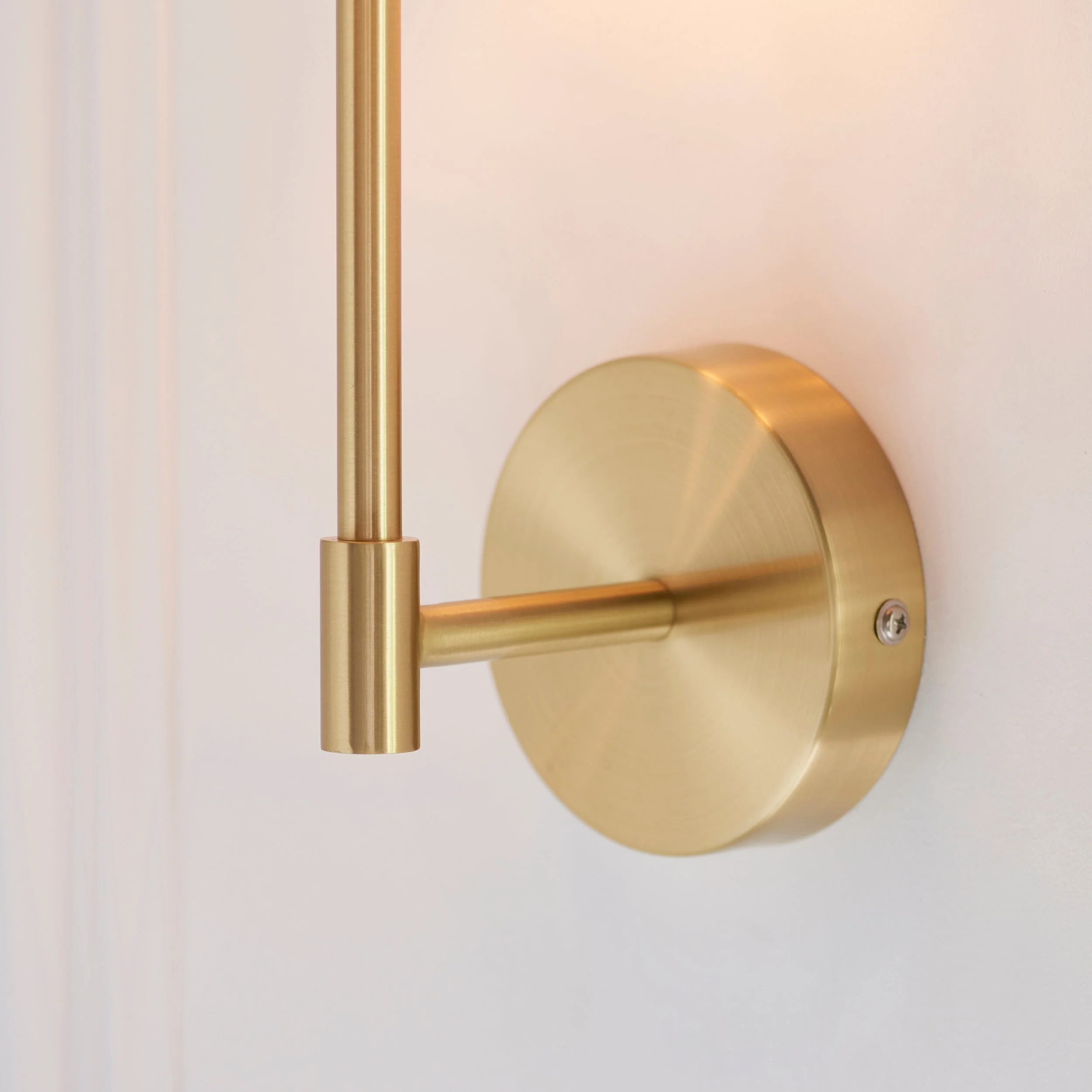 Erica Wall Light - Bright Nickel / Satin Brass / Matt Black - Image 15