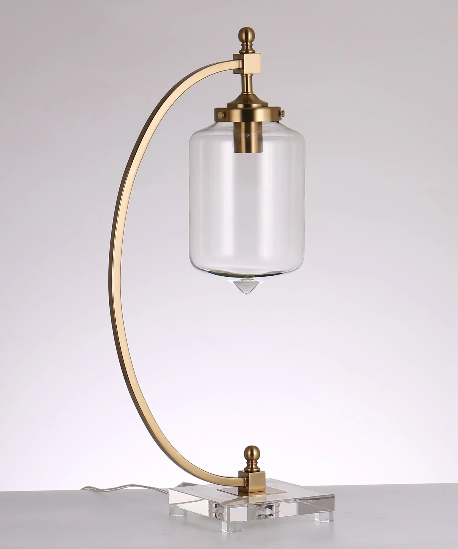 ESME TABLE LAMP - Image 2