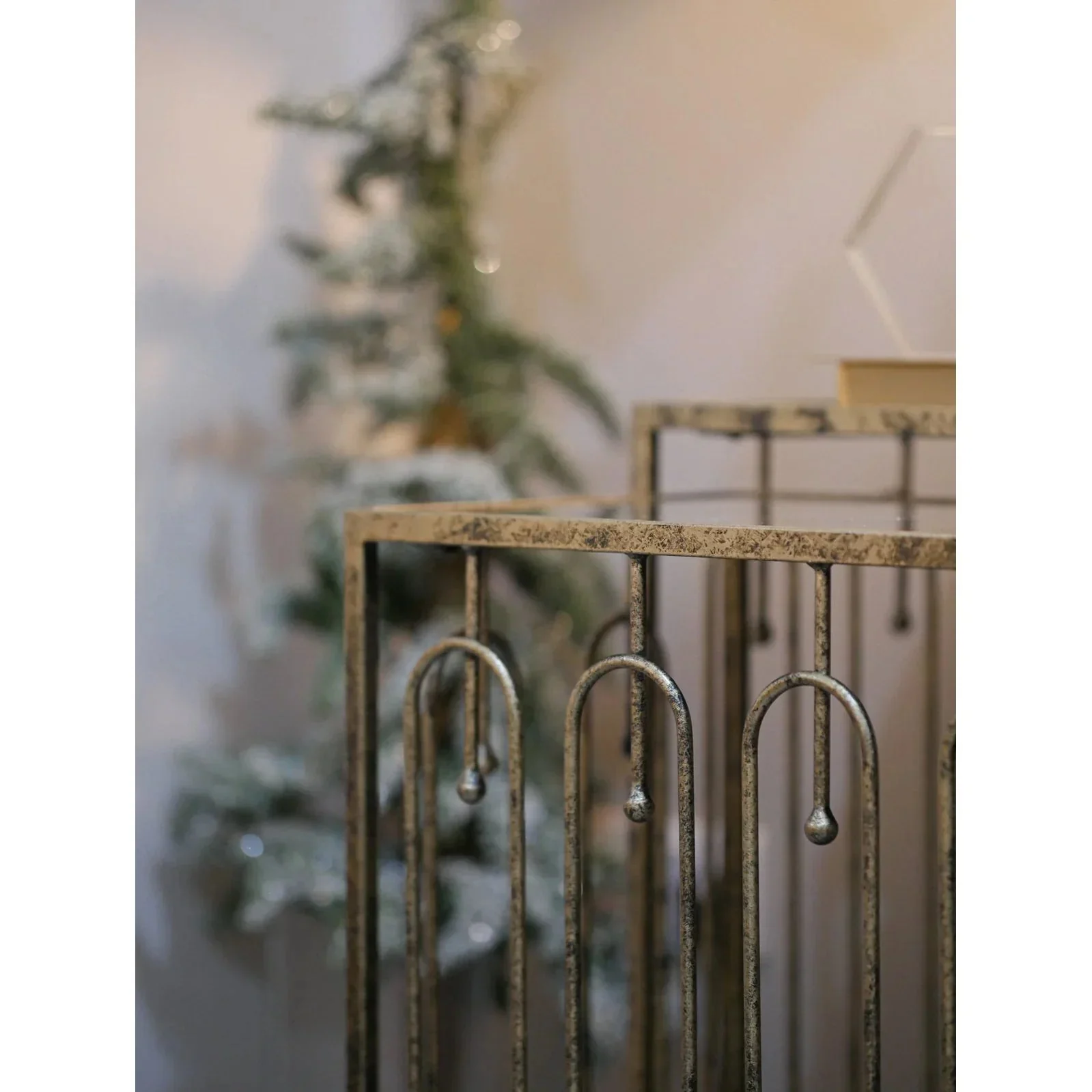 Estela Console Table Set of 2- Distressed Antique Gold & Mirrored Top Finish - Image 6