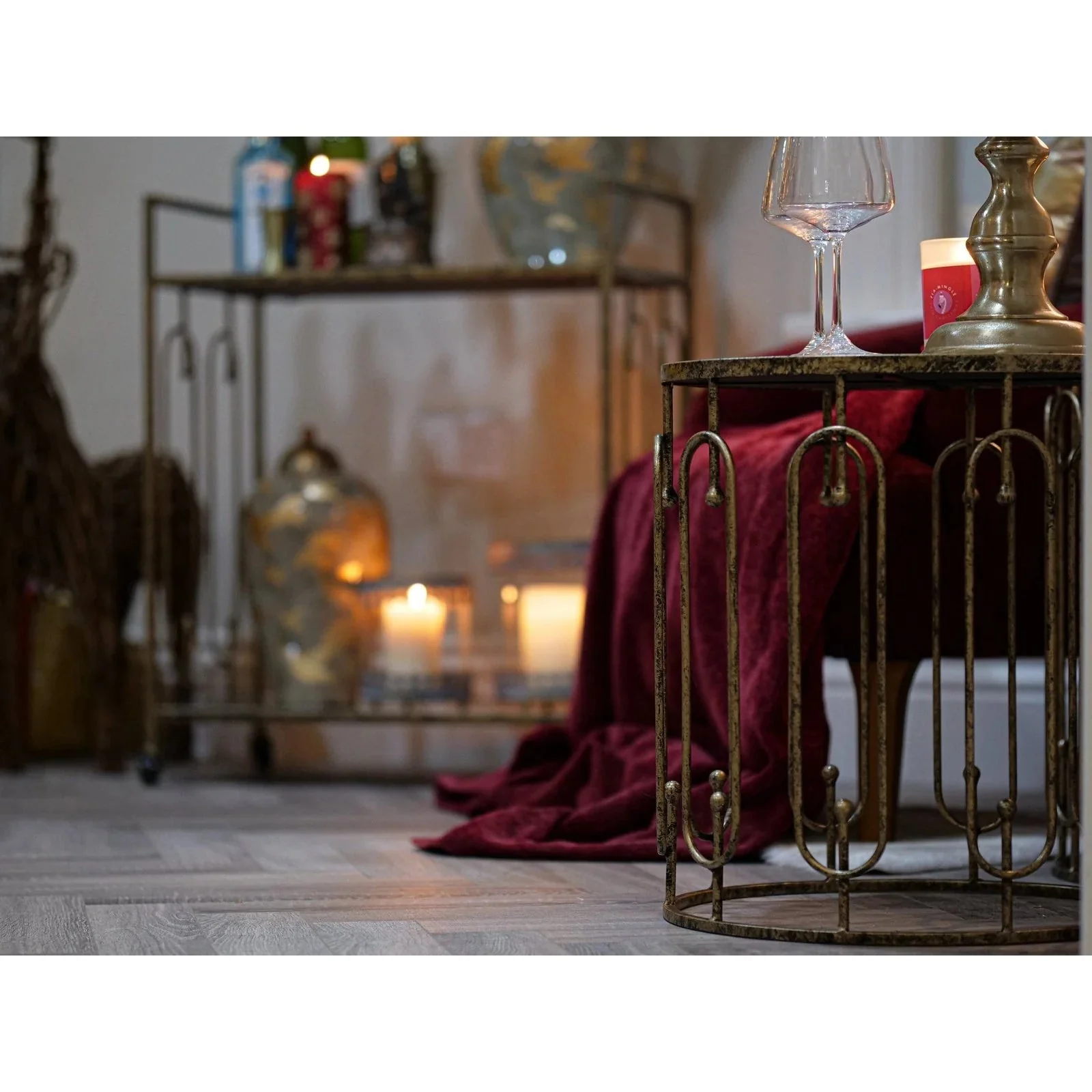 Estela Side Table Set of 2- Distressed Antique Gold & Marble/Mirror Finish - Image 5