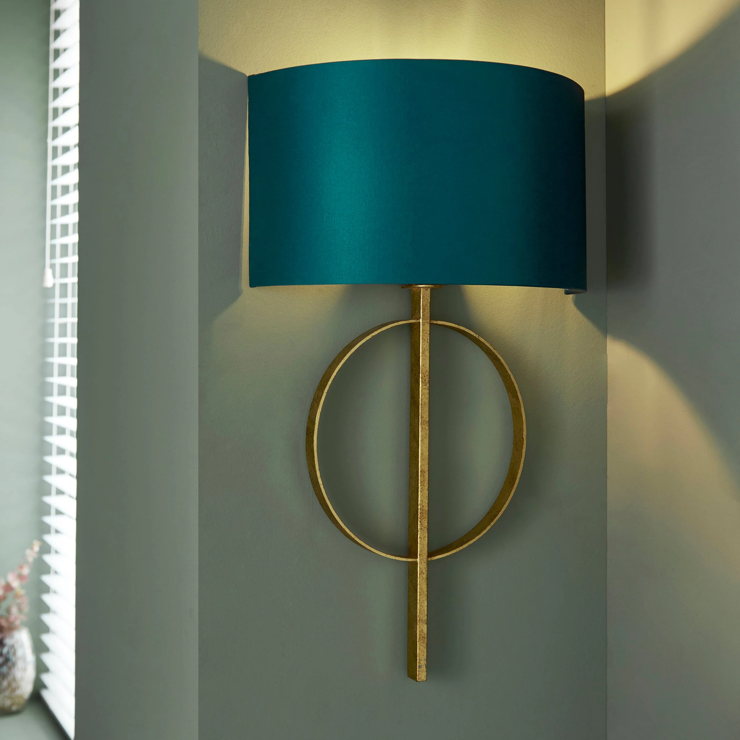Faro Wall Light - Various Finishes - Image 25