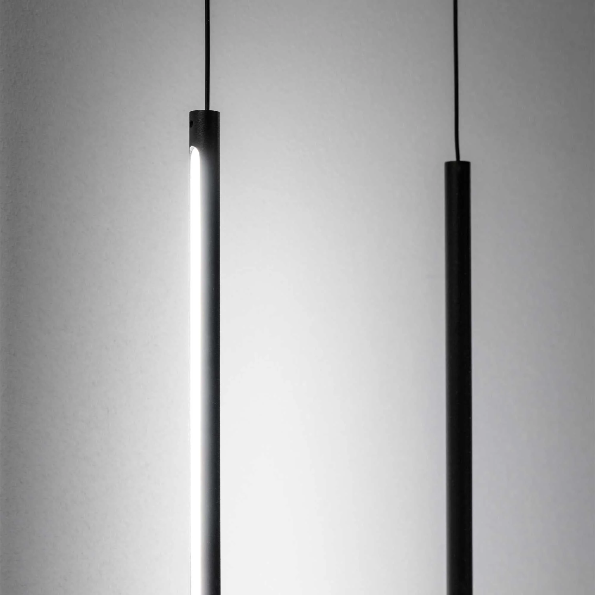 Filo Wall light - White/Black/Brass Finish - Image 7