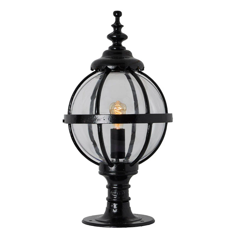 Flemington Small/Large Pier Light - Cast Iron - Image 2