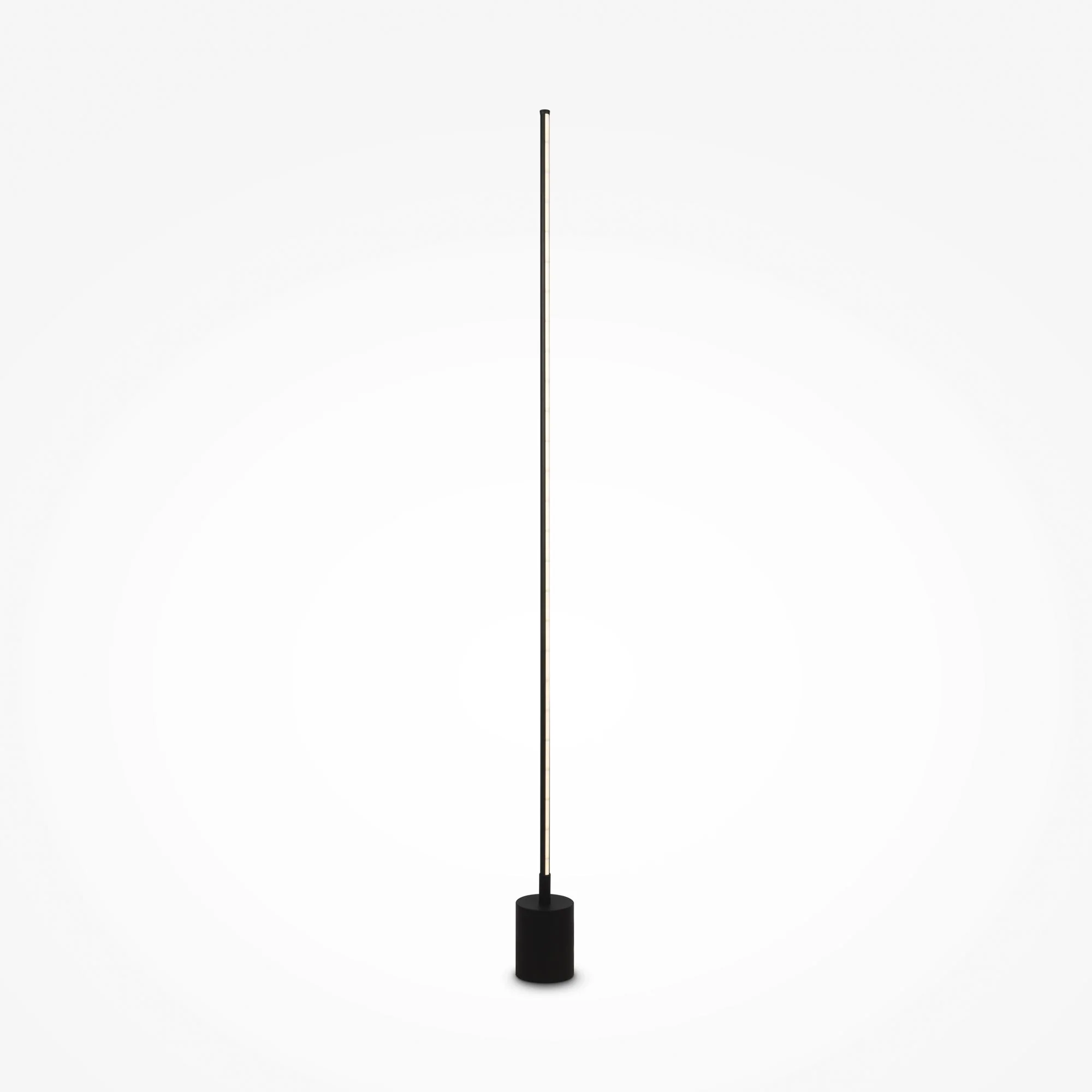 Flow Floor lamp Integrated LED - Black/Brass Finish - Image 3