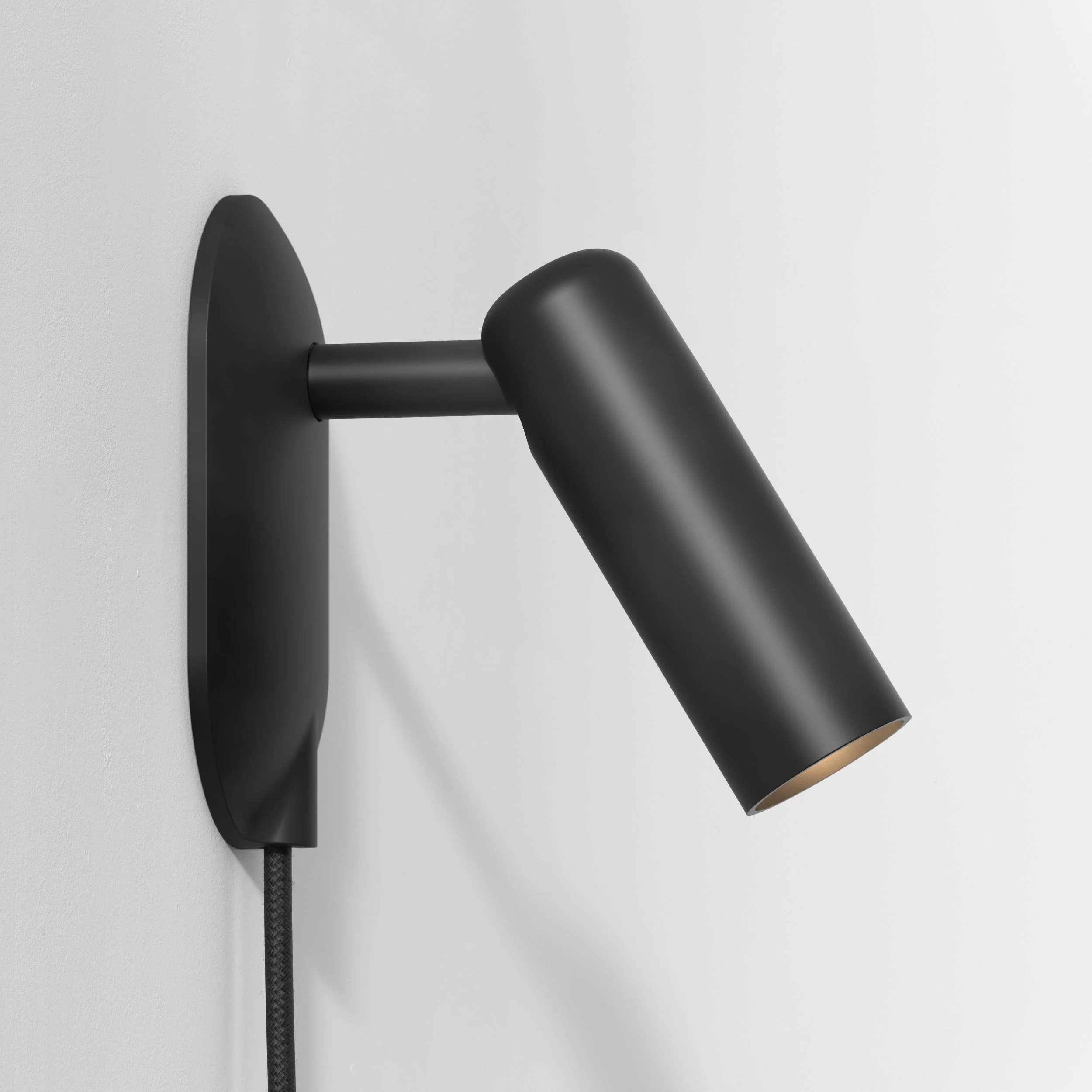 Gio Indoor Reading Light in Matt Black/Matt White GU10 IP20 - Image 4