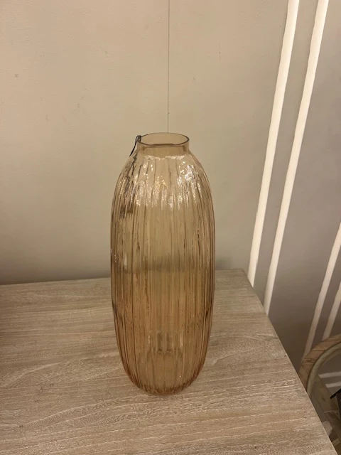 Glass Vase - Image 3