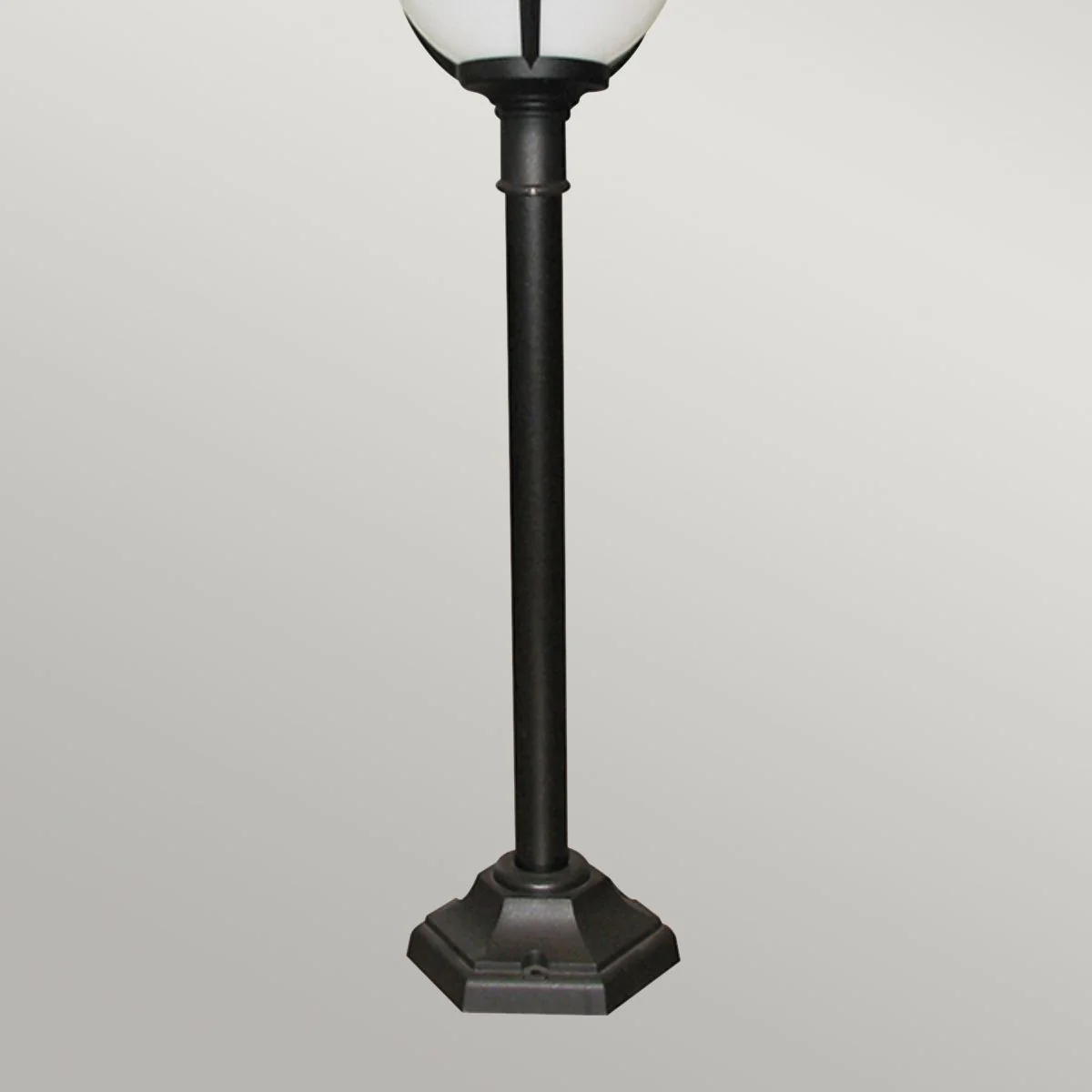 Glenbeigh 1 Light Medium/Large Pillar Lantern - Black IP44 E27 - Image 4