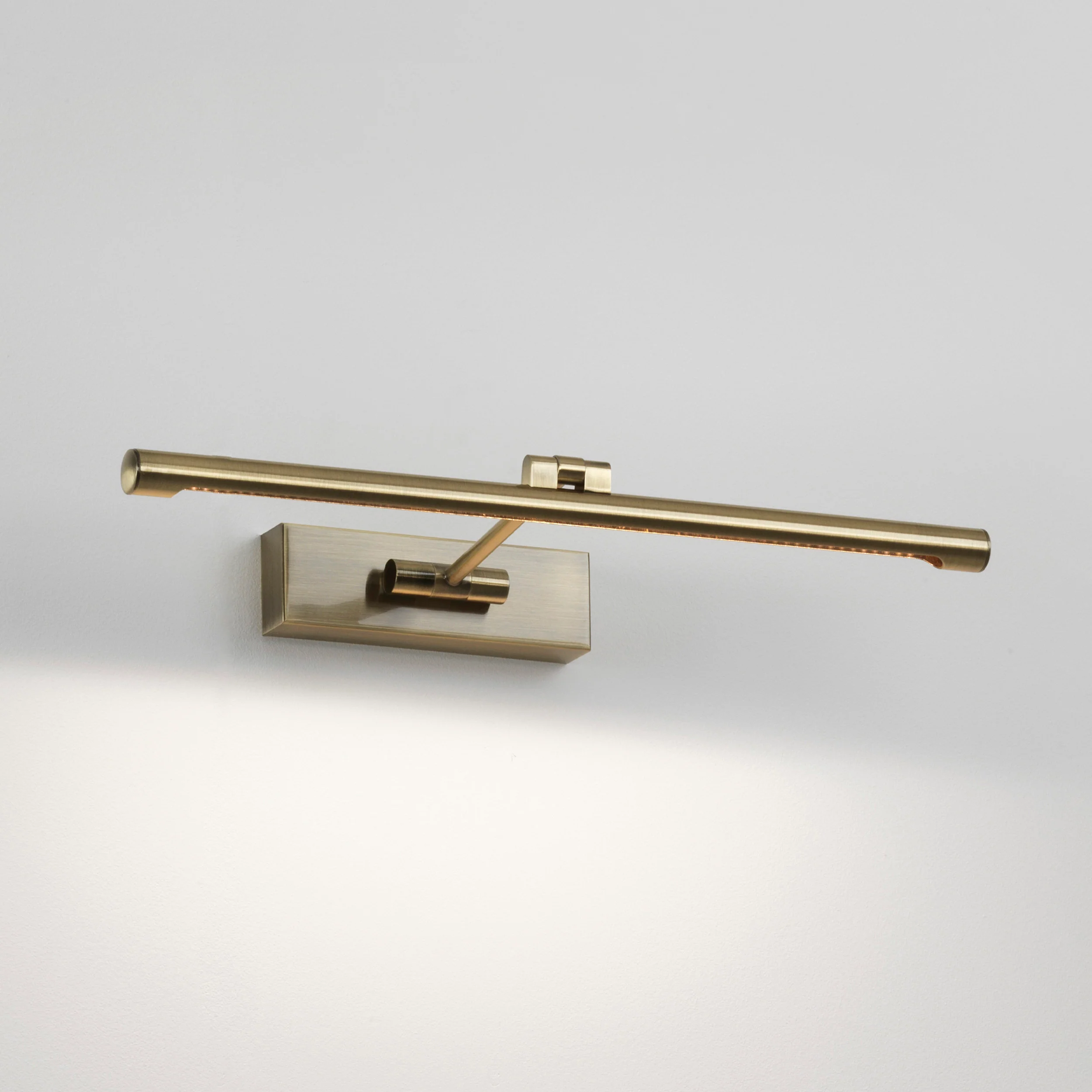 Goya 460/760 LED Picture Lights- Various Colors - Image 9