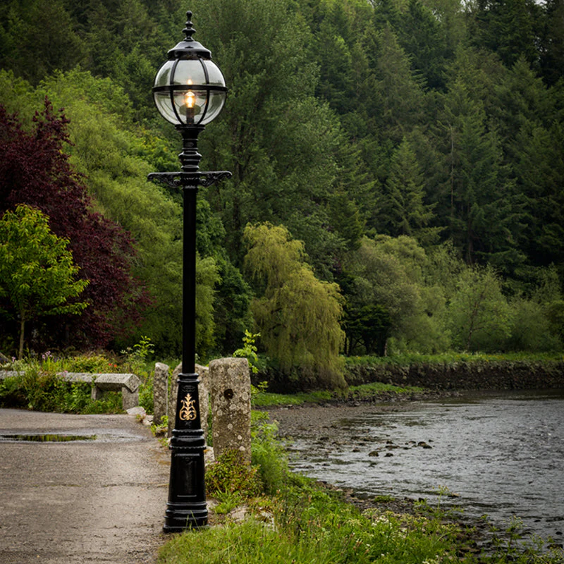 Granya 1Lt Post Lamp - Cast Iron - Image 6