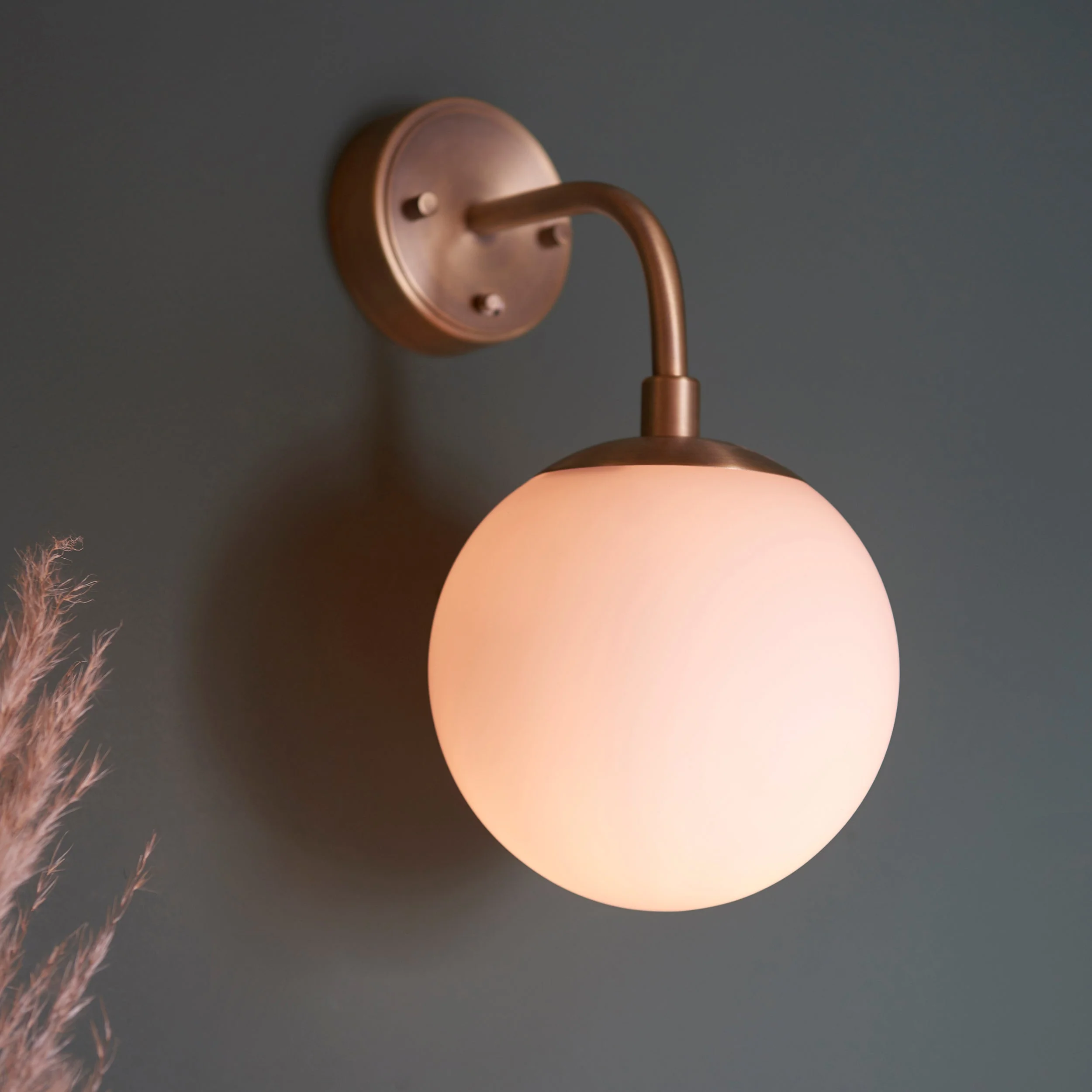 Halbrooke 1Lt Wall Light - Various Finishes - Image 11