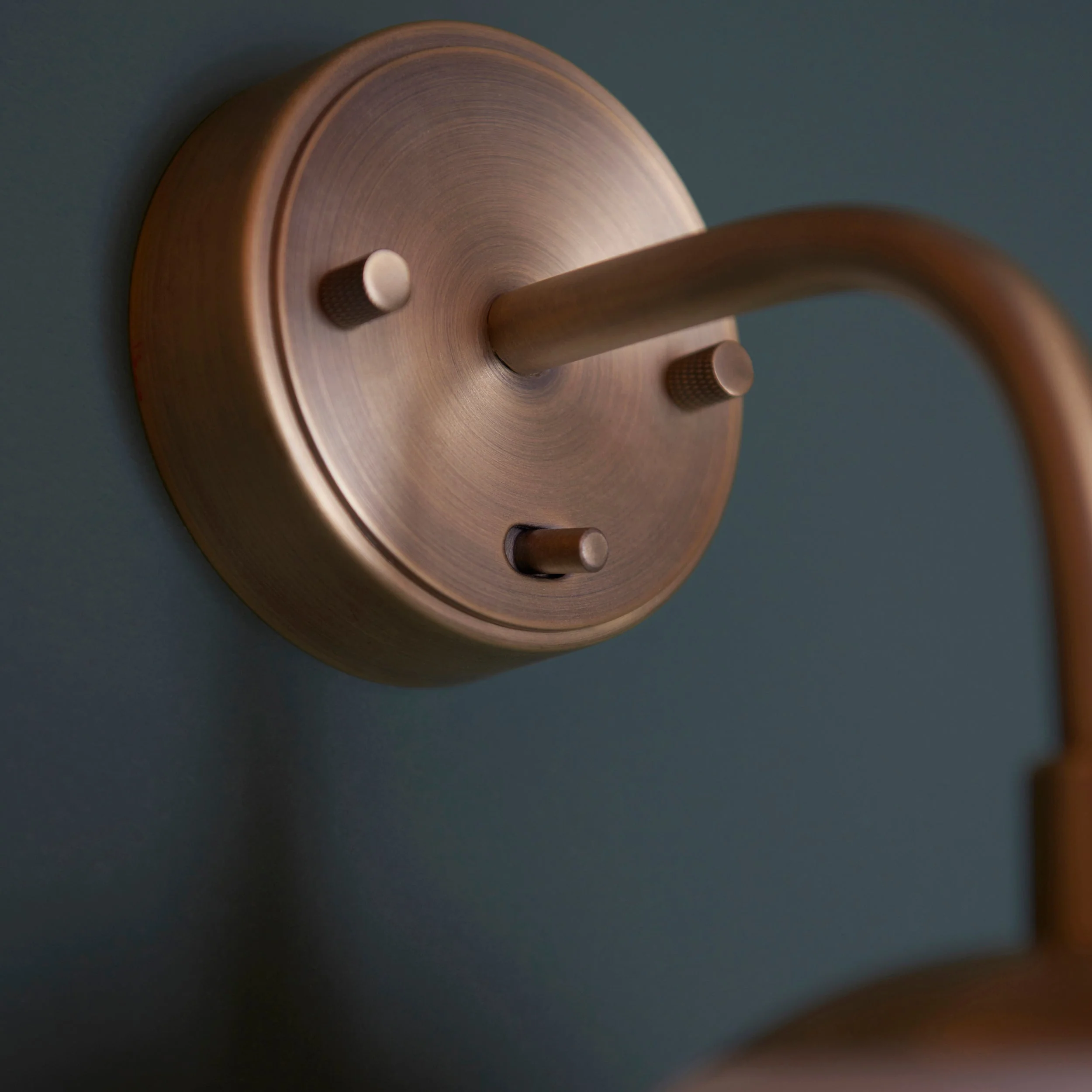 Halbrooke 1Lt Wall Light - Various Finishes - Image 14