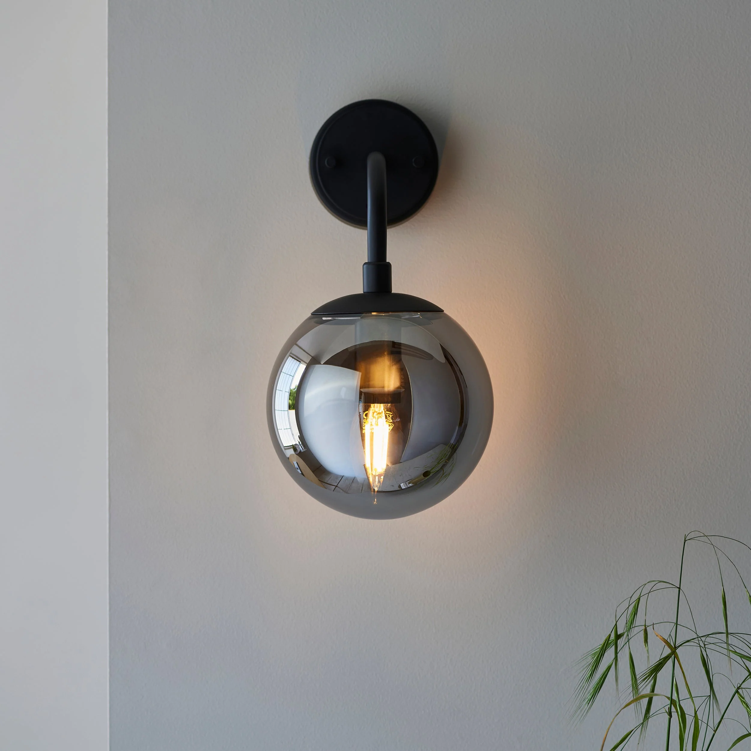 Halbrooke 1Lt Wall Light - Various Finishes - Image 5