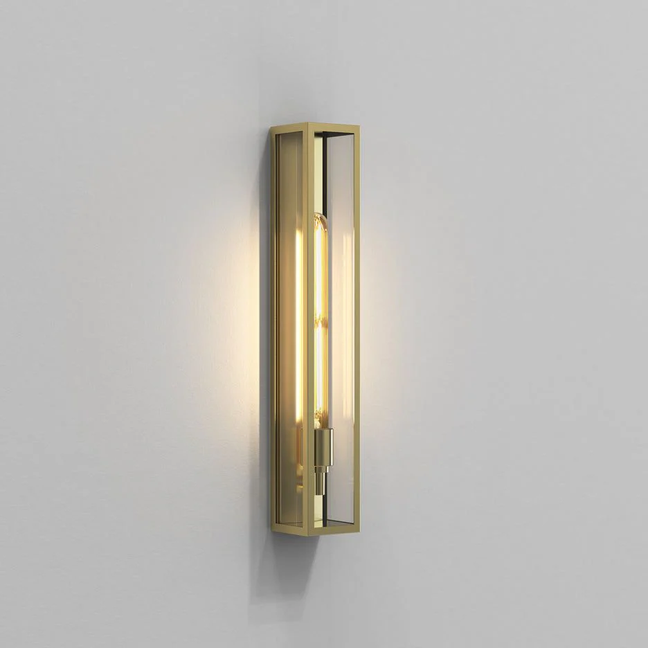 Harvard 500 IP44 - Natural Brass Wall Light Fitting - Image 2