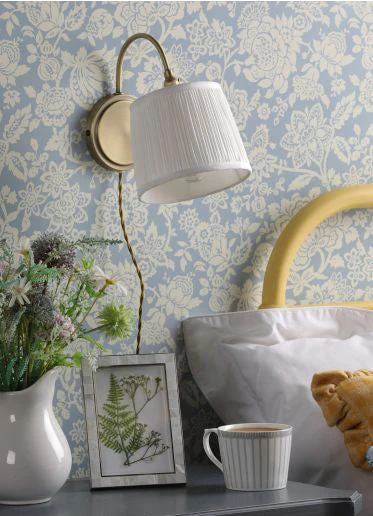 Hemsley Plugged Wall Light Antique Brass With Shade - Image 3