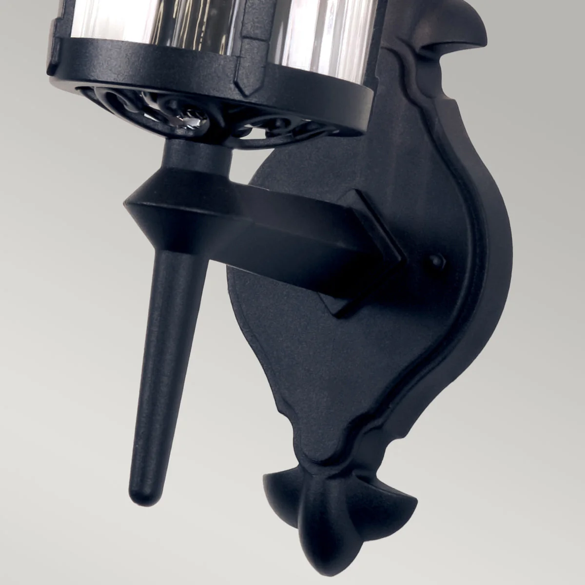 Hereford Medium/Large Up/Down Wall Lantern - Black Finish - Image 3