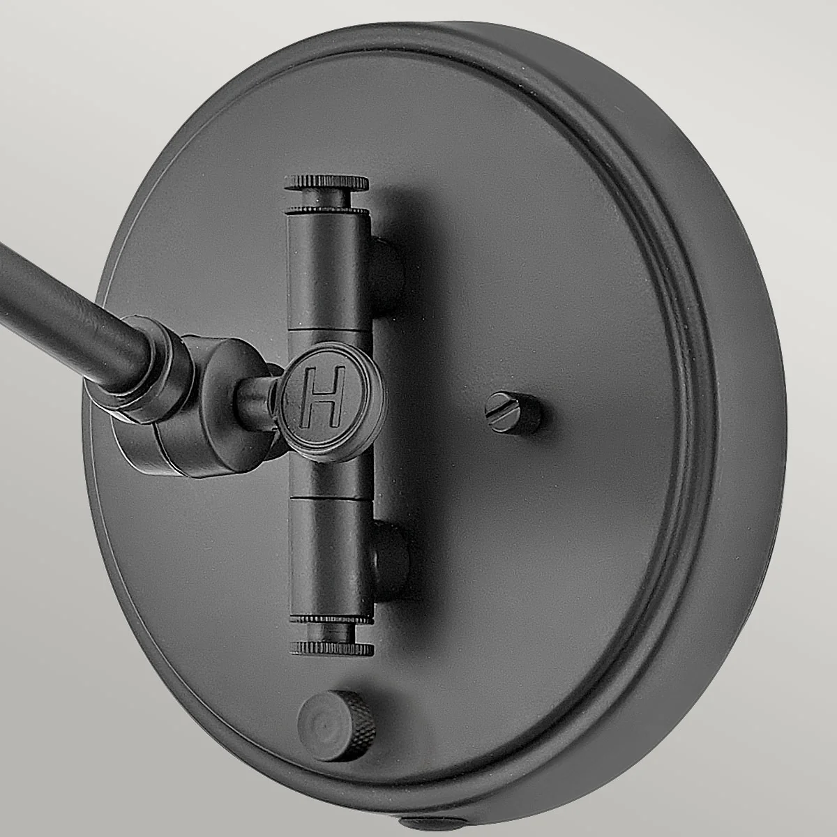 Hinkley Arti 1 lt Wall Light - E27 - Image 17