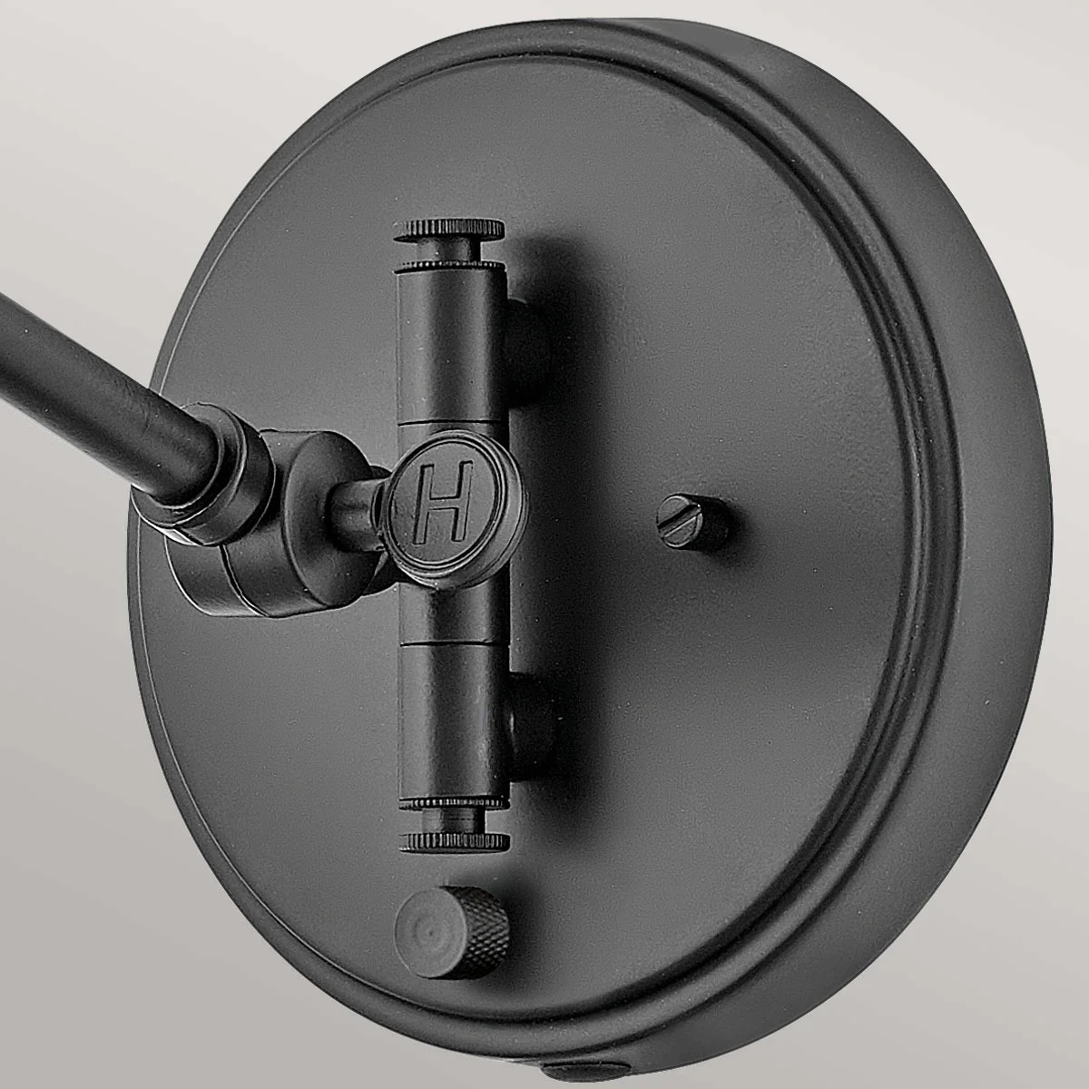 Hinkley Arti 1 lt Wall Light - E27 - Image 8