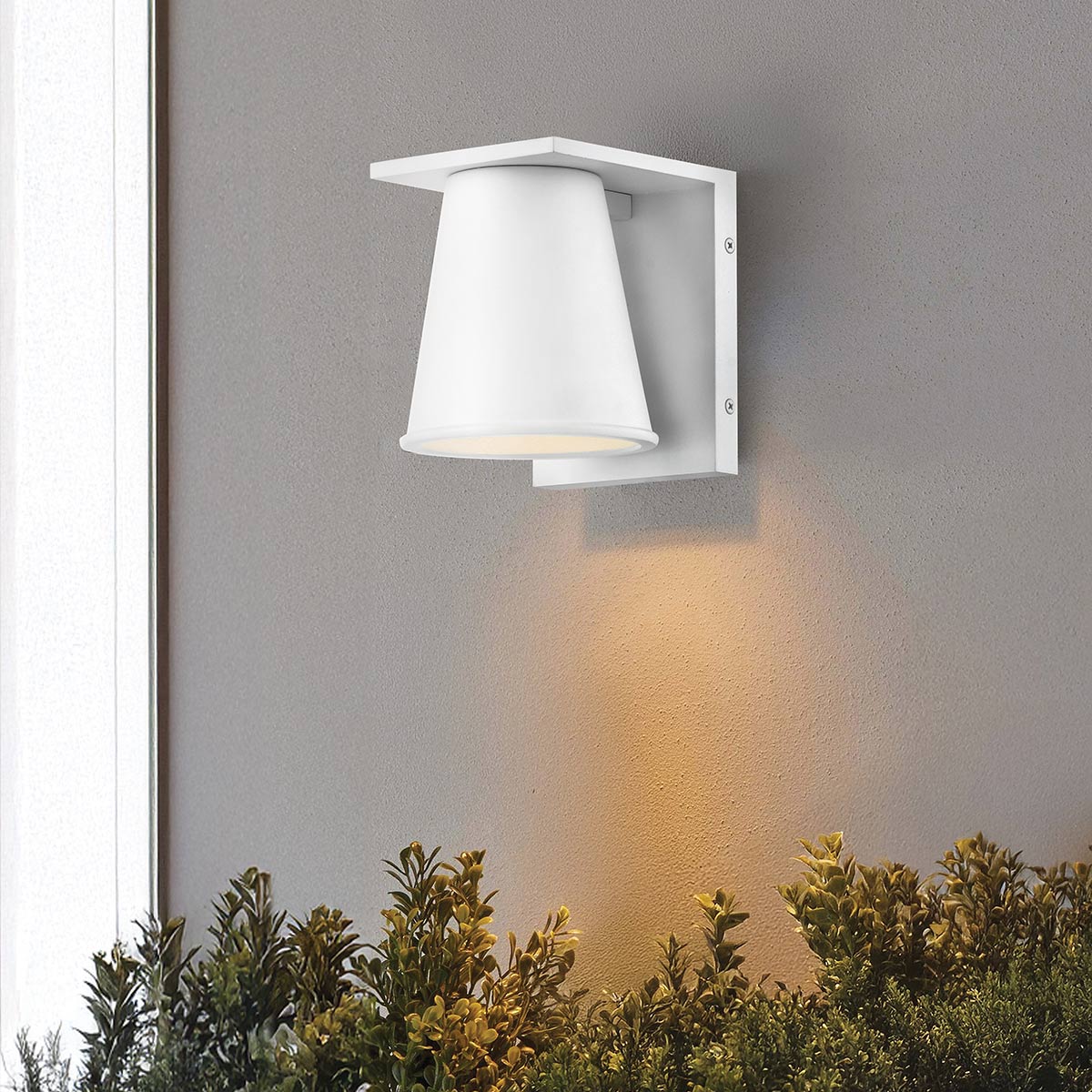 Hinkley Coastal Wall Lantern - GU10 - Image 20