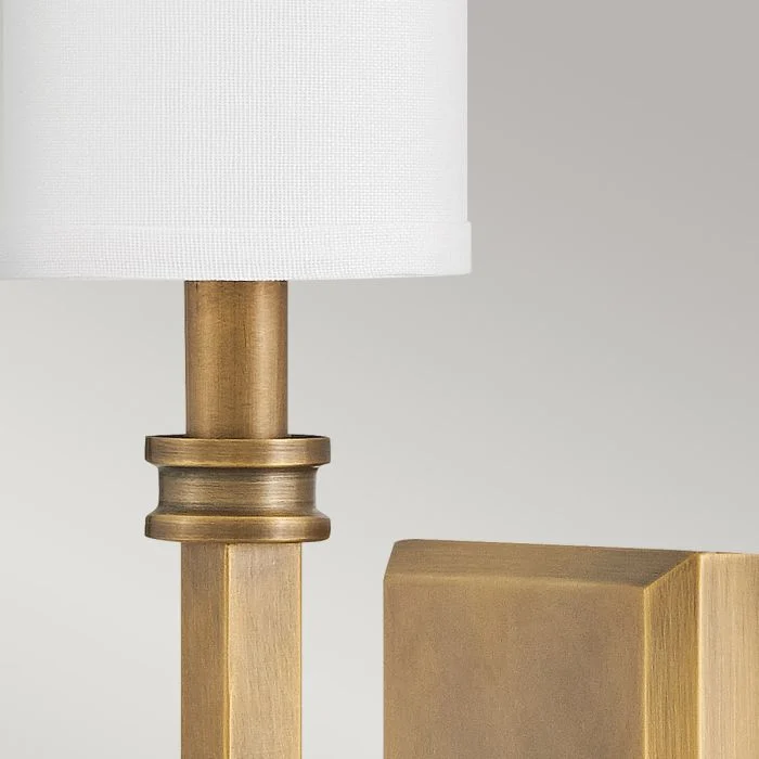 Hinkley Moore 1 lt Wall Light - Heritage Brass with Ivory Linen Shade - Image 4