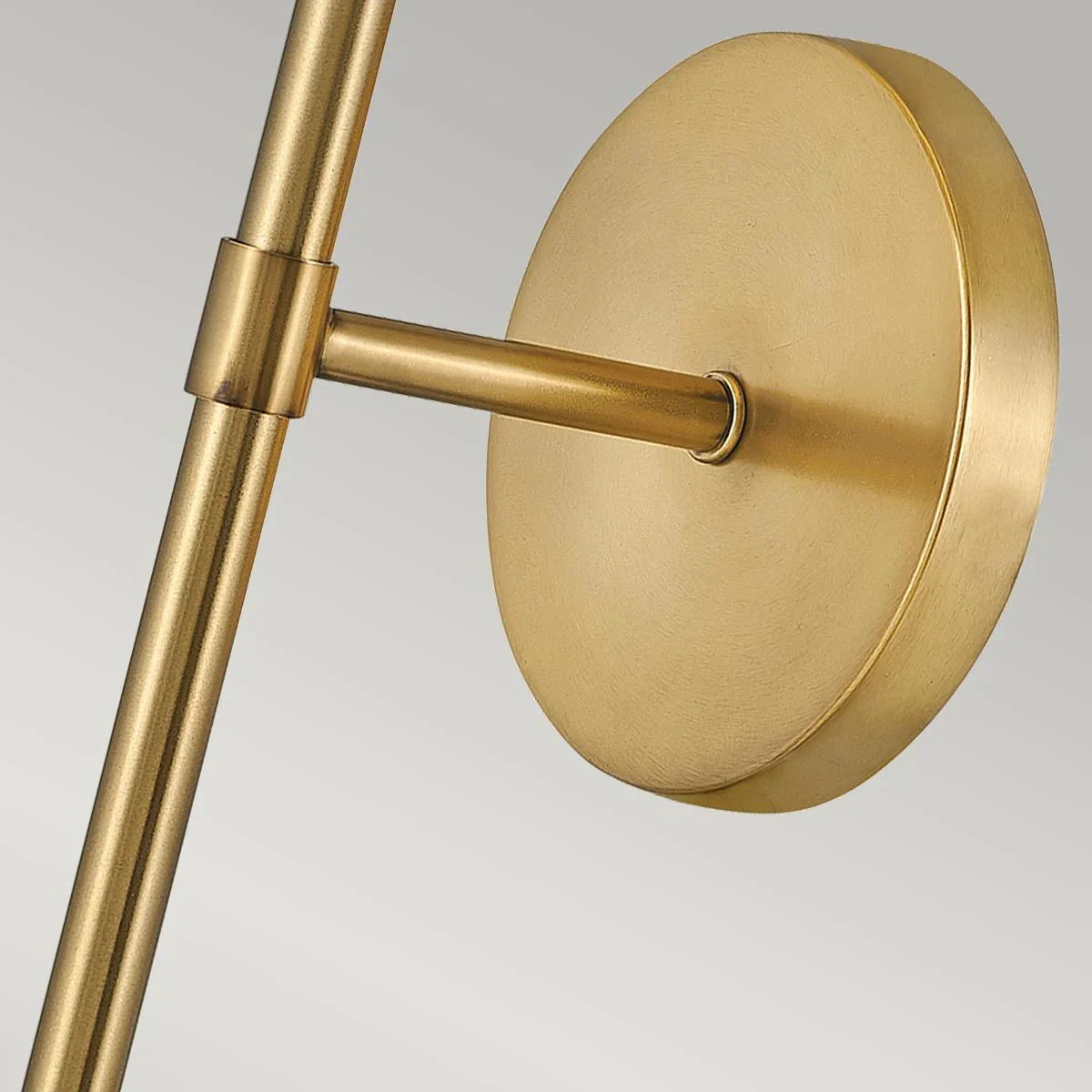 Hollis Single Light Wall Light IP44 - Heritage Brass/Black/Brass - Image 4