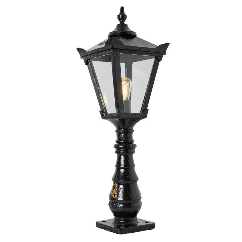 Hopetown 1.1m Pedestal Light - Cast Iron - Image 3
