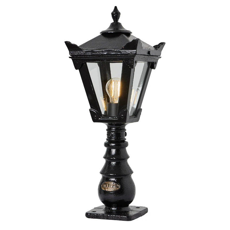 Horsham 0.6m Pedestal Light - Cast Iron - Image 4
