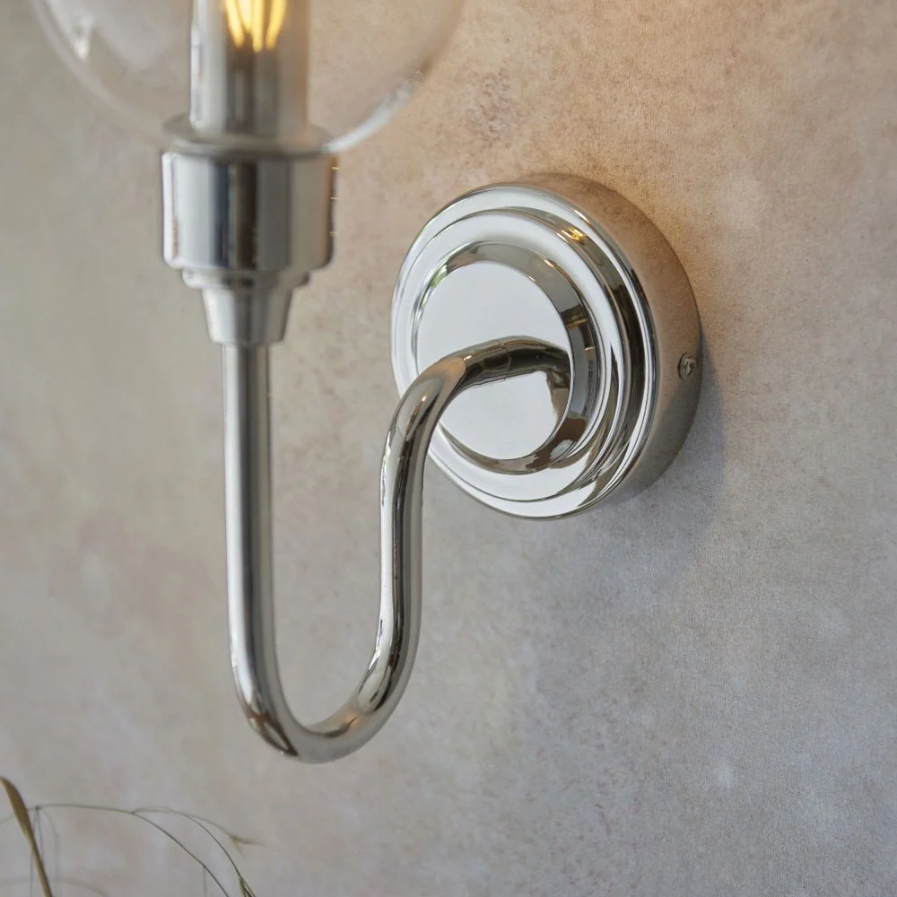 Hunter Single Wall Light in Antique Brass & Clear Glass/Bright Nickel & Clear Glass - Image 3