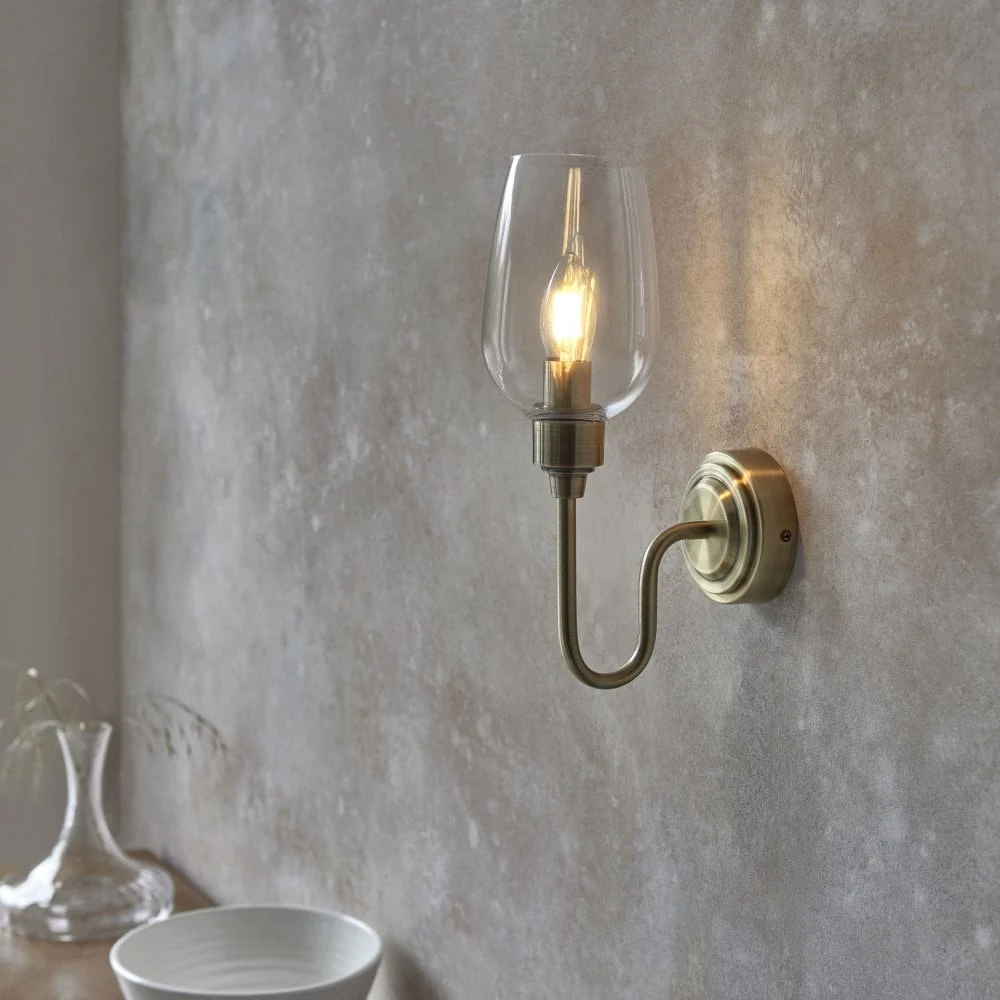 Hunter Single Wall Light in Antique Brass & Clear Glass/Bright Nickel & Clear Glass - Image 7