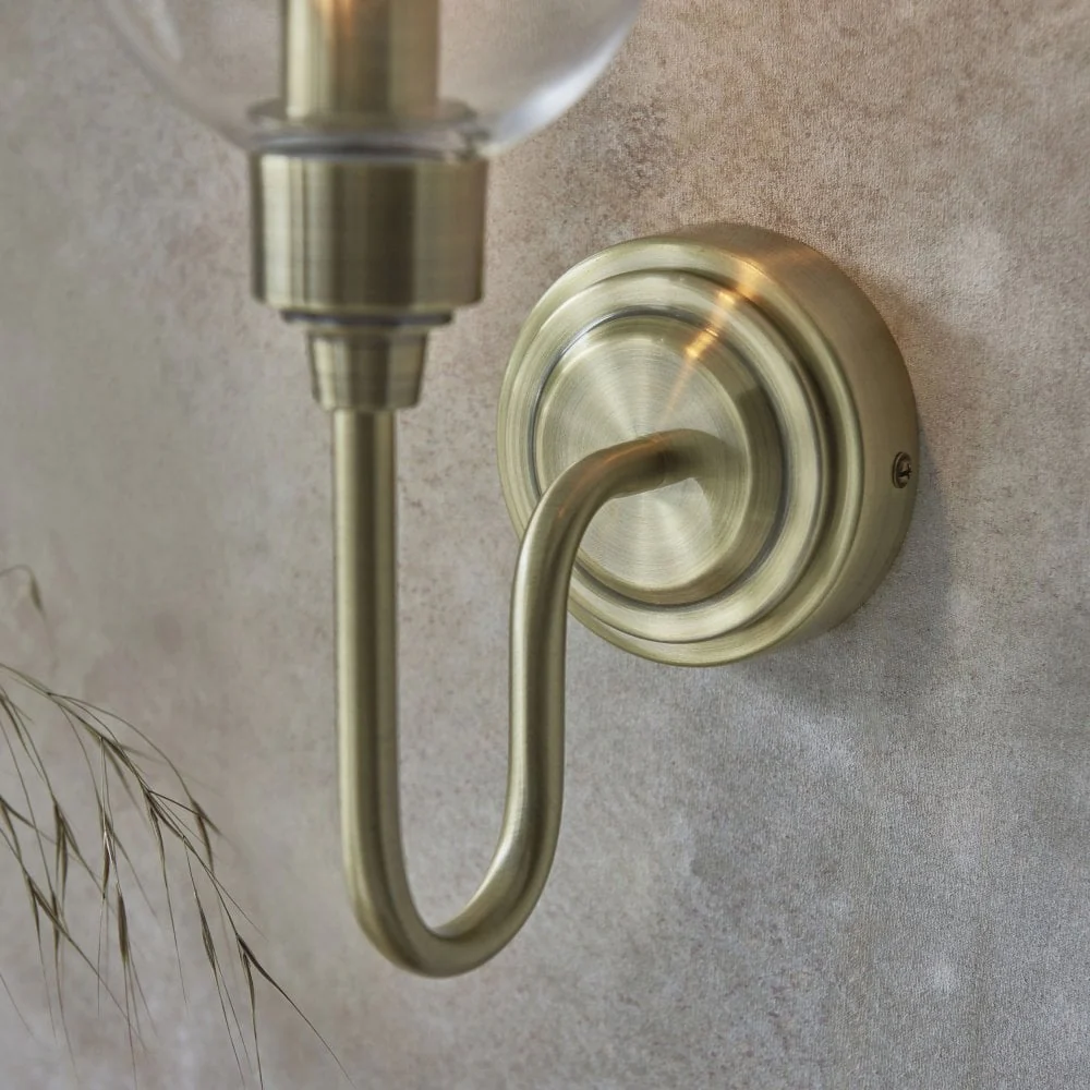Hunter Single Wall Light in Antique Brass & Clear Glass/Bright Nickel & Clear Glass - Image 8