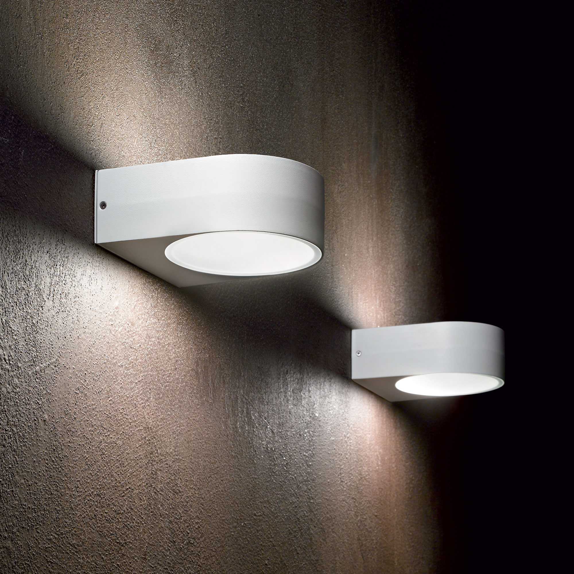 IKO Wall Light - Anthracite/White/Grey Finish - Image 4