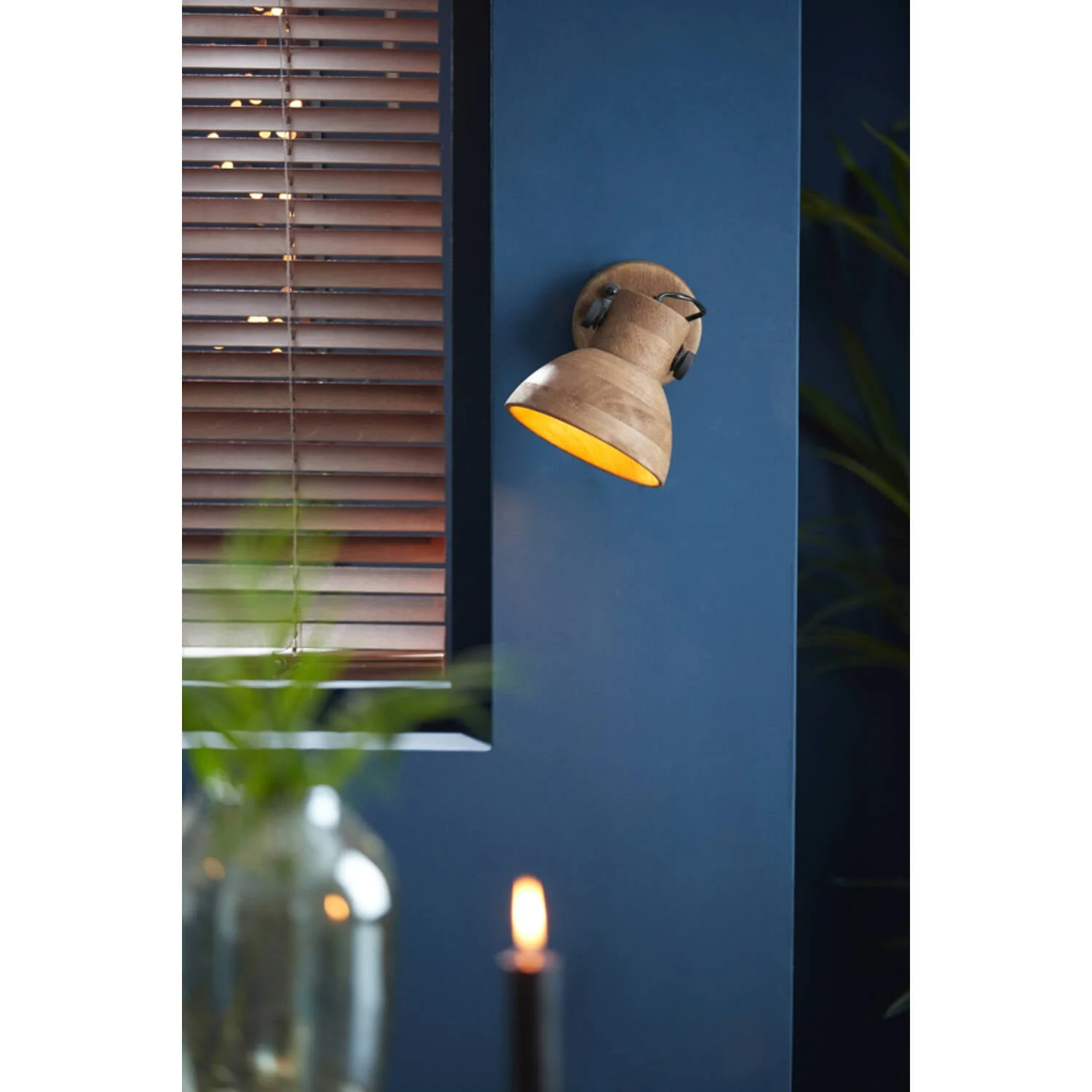Ilanio Wall Lamp, Wood Brown+Matt Black - Promotional Offer - Image 2