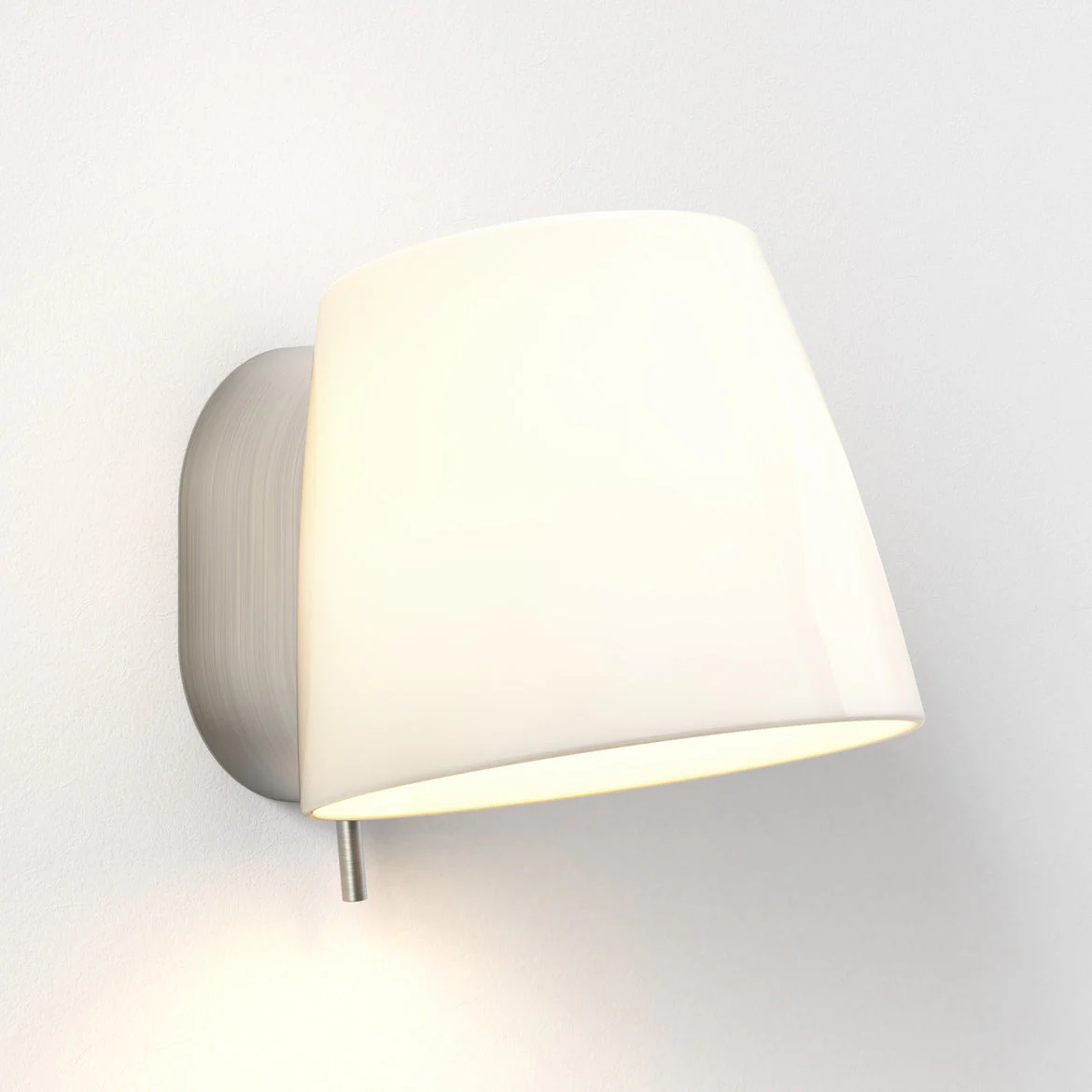 Imari Fixed Wall Lamp - Porcelain Shade, Bronze/Nickel - Image 2