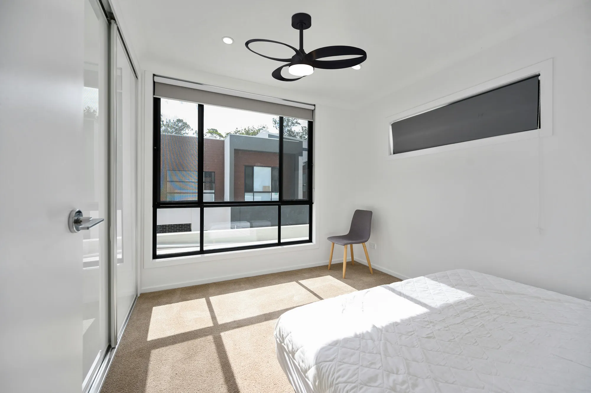 Infinty LED Fan Light w/ Remote Control - Various Colours - Image 5