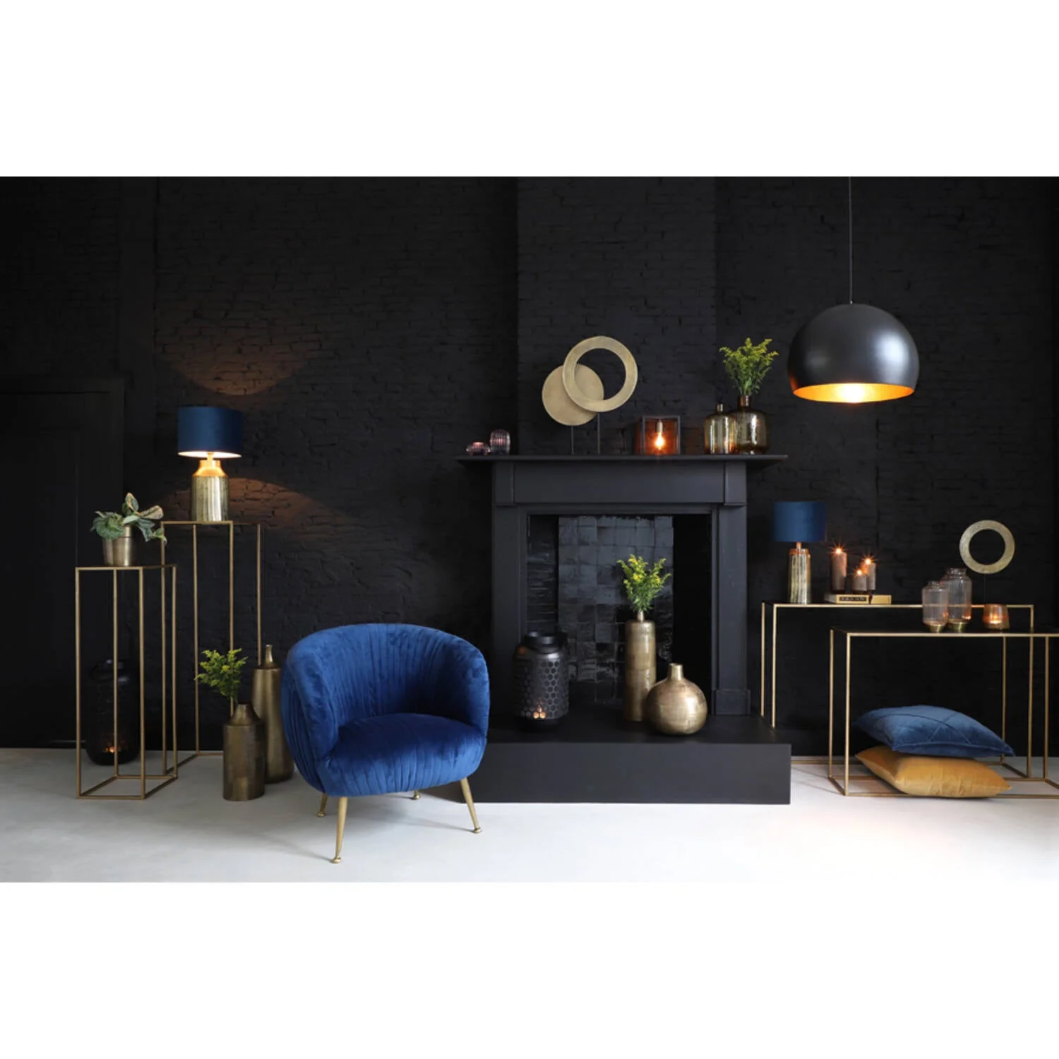 Jaicey 1Lt Pendant - Black/Gold - Image 2