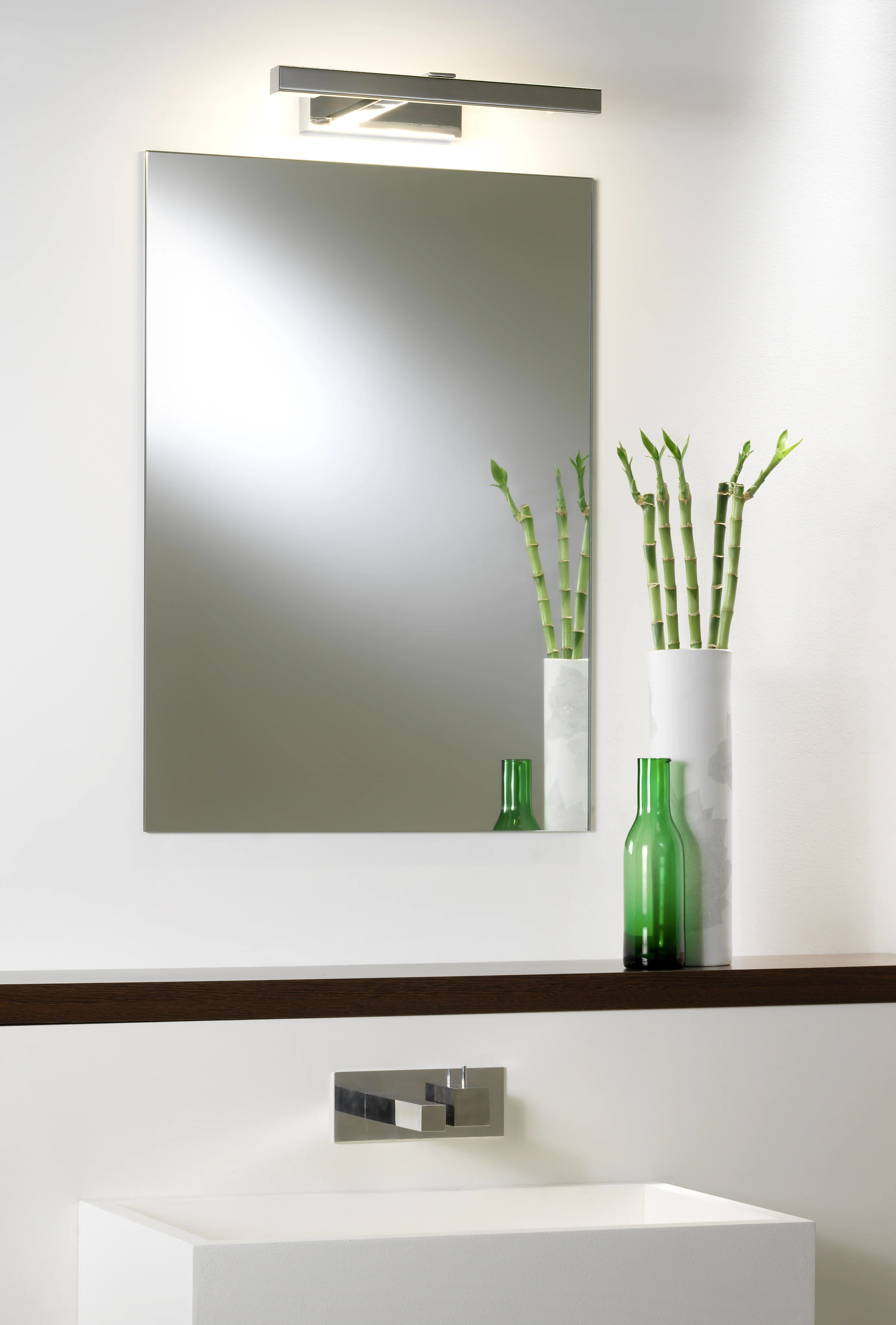 Kashima 350/620 LED Bathroom Wall Lights - Image 3