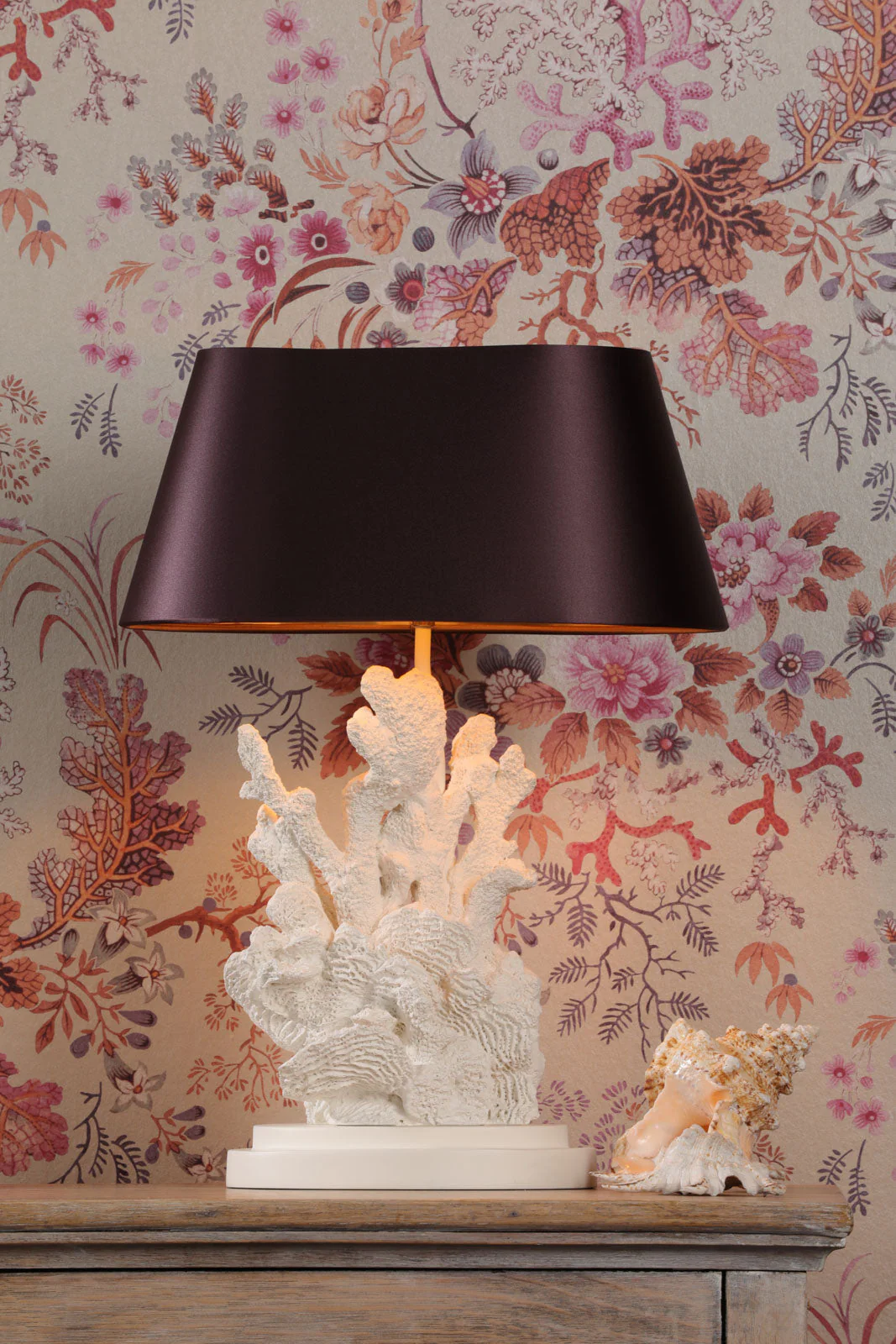 Korallion Table Lamp In Chalk White/Gold And Black Base Only E27 - Image 17