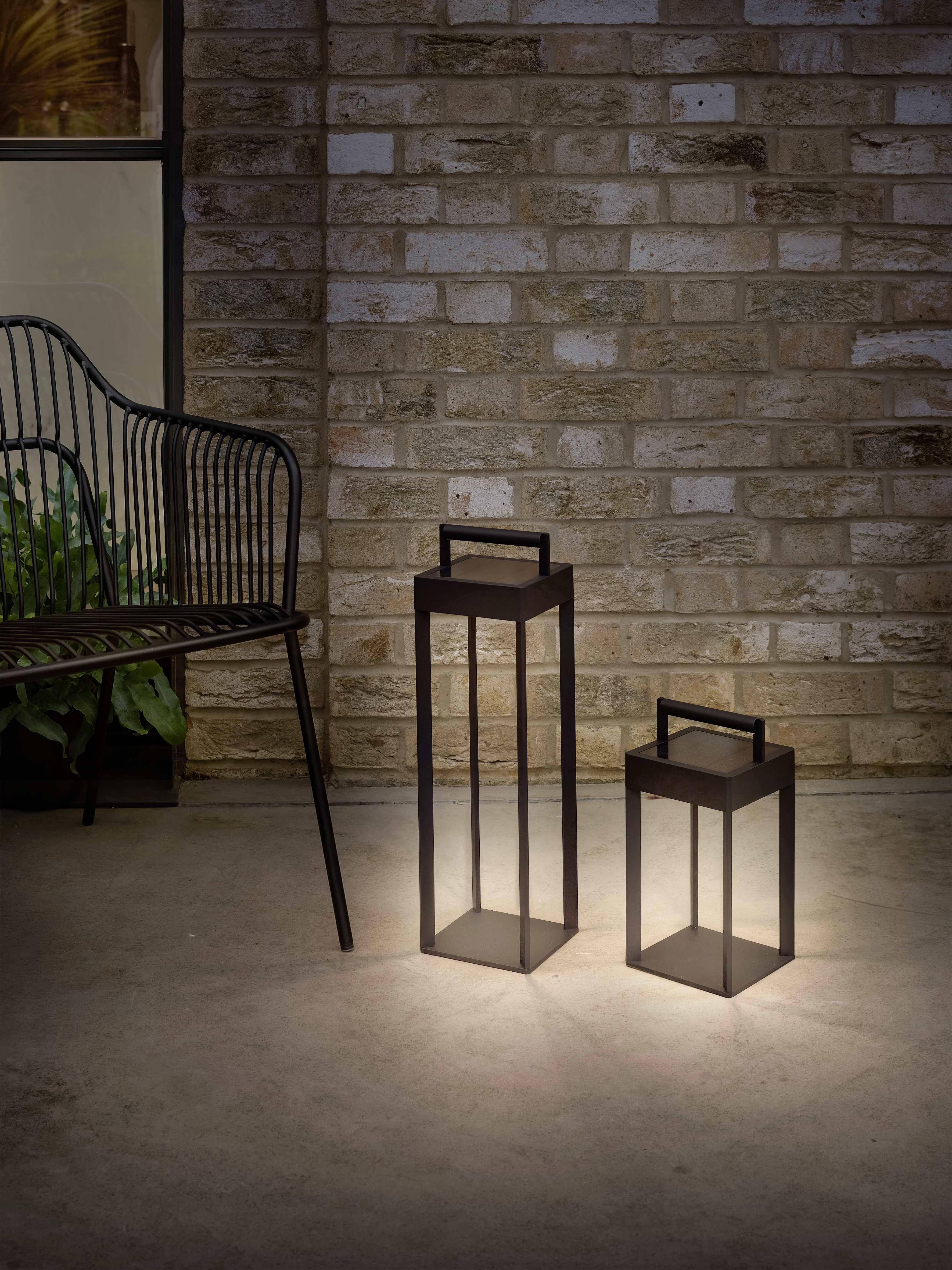 Kuro 250/450 Portable Light - Image 8