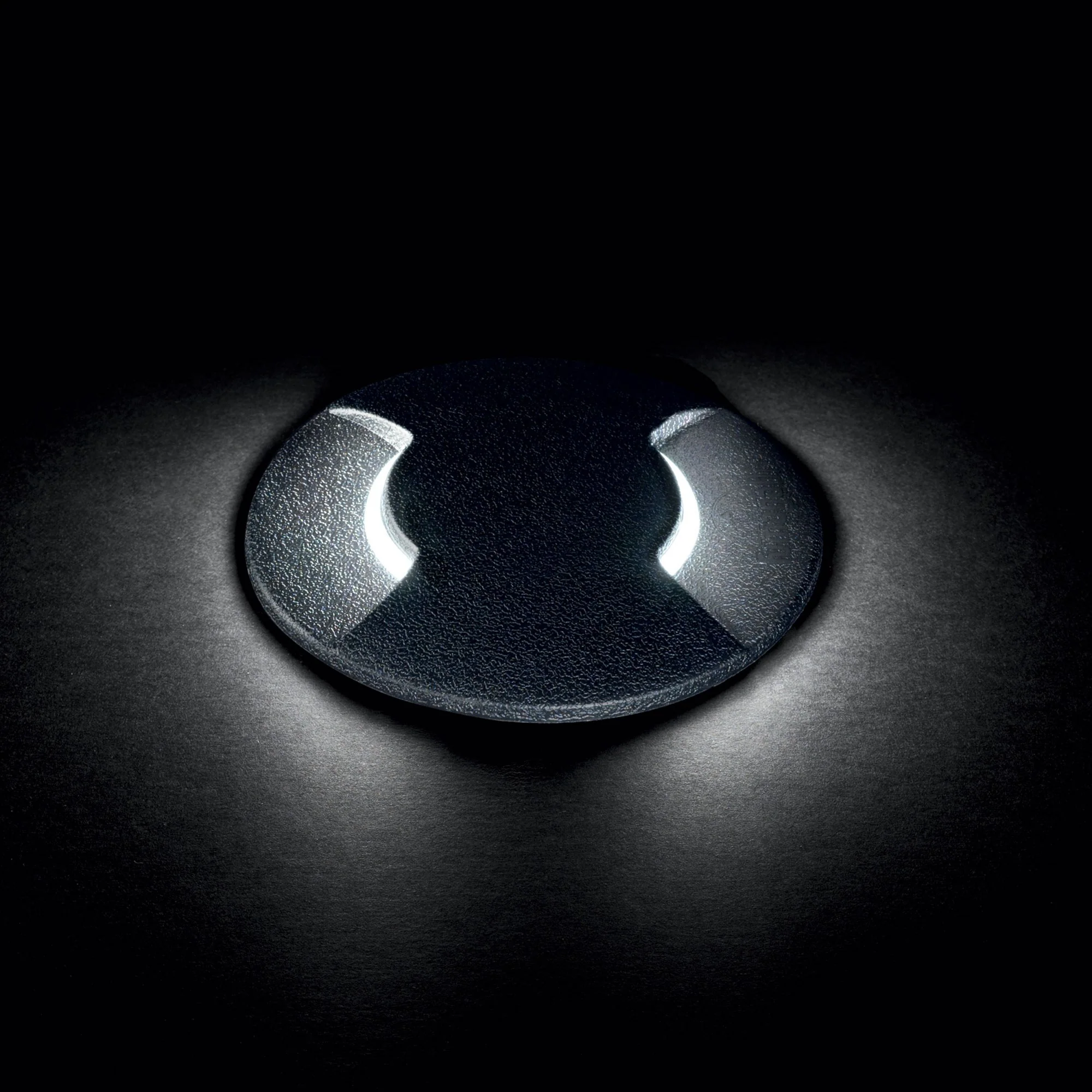 Landing 90'/160' Ground Recessed Light - Image 3